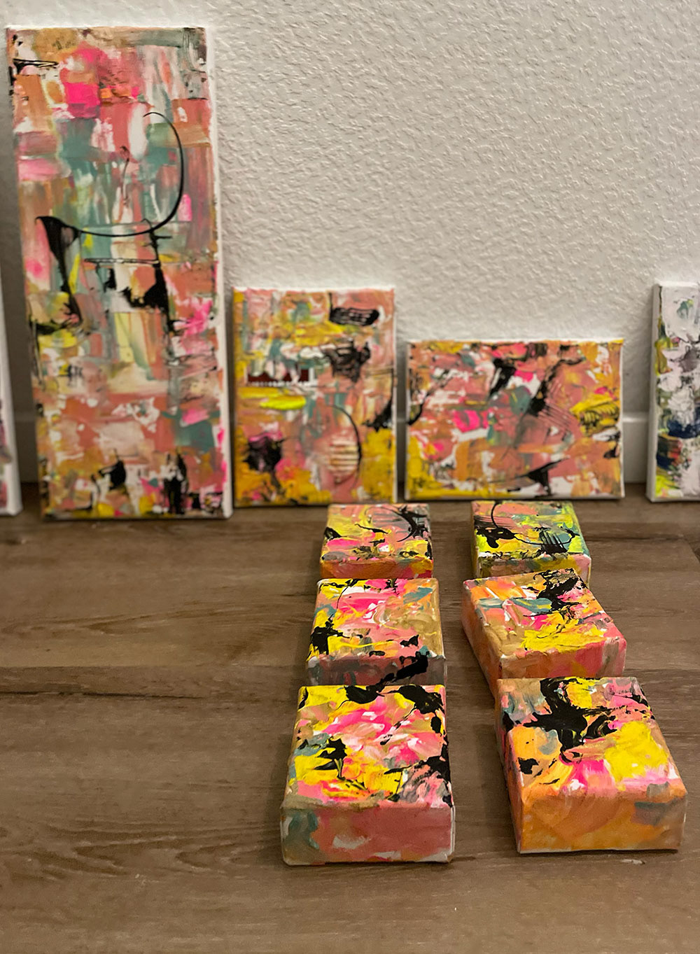 Die Neon-Reihe »Schwungvoll« | unterschiedliche Formate