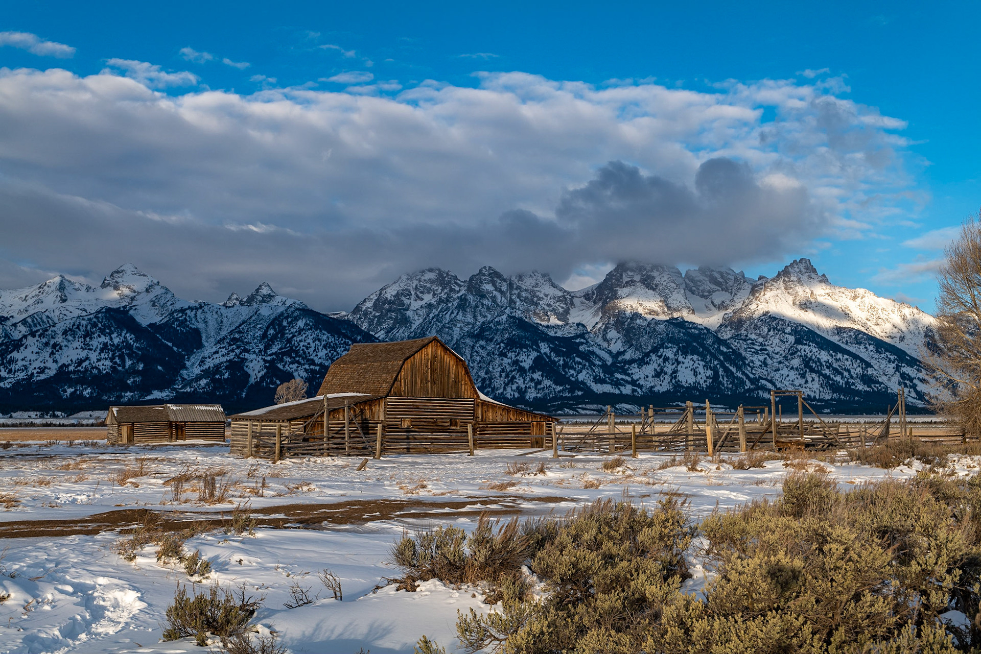 Mormon Barn