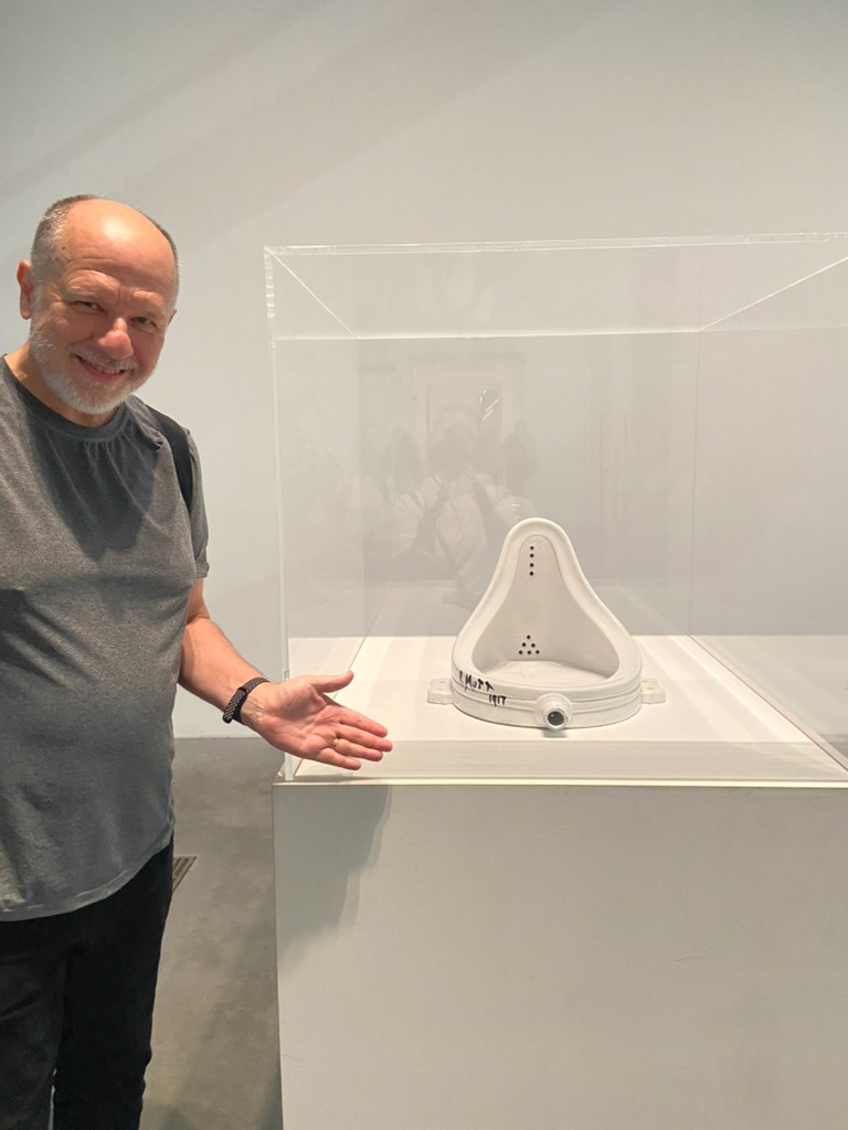 Finding R. Mutt in London