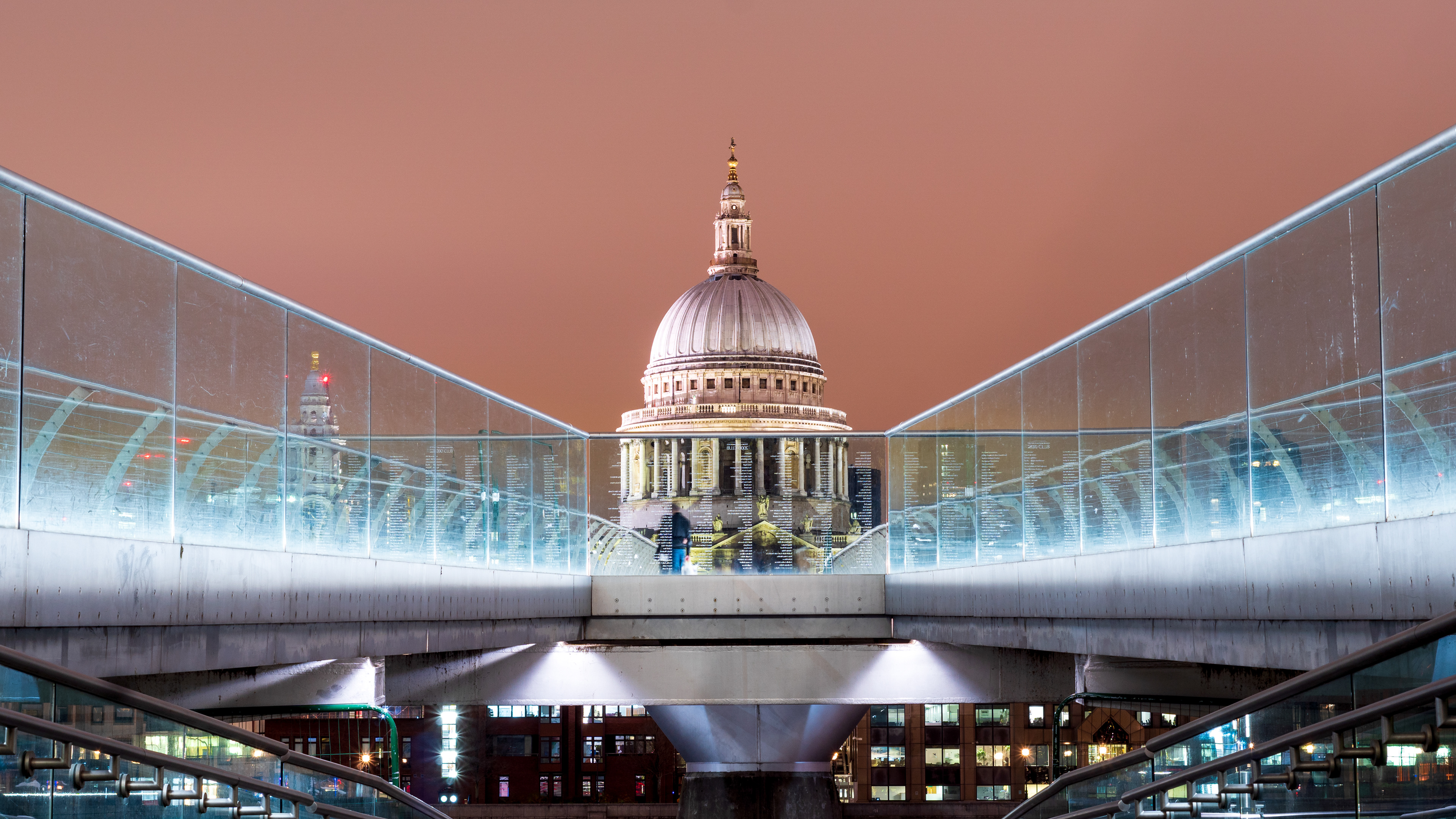 Red sky over St Pauls, London