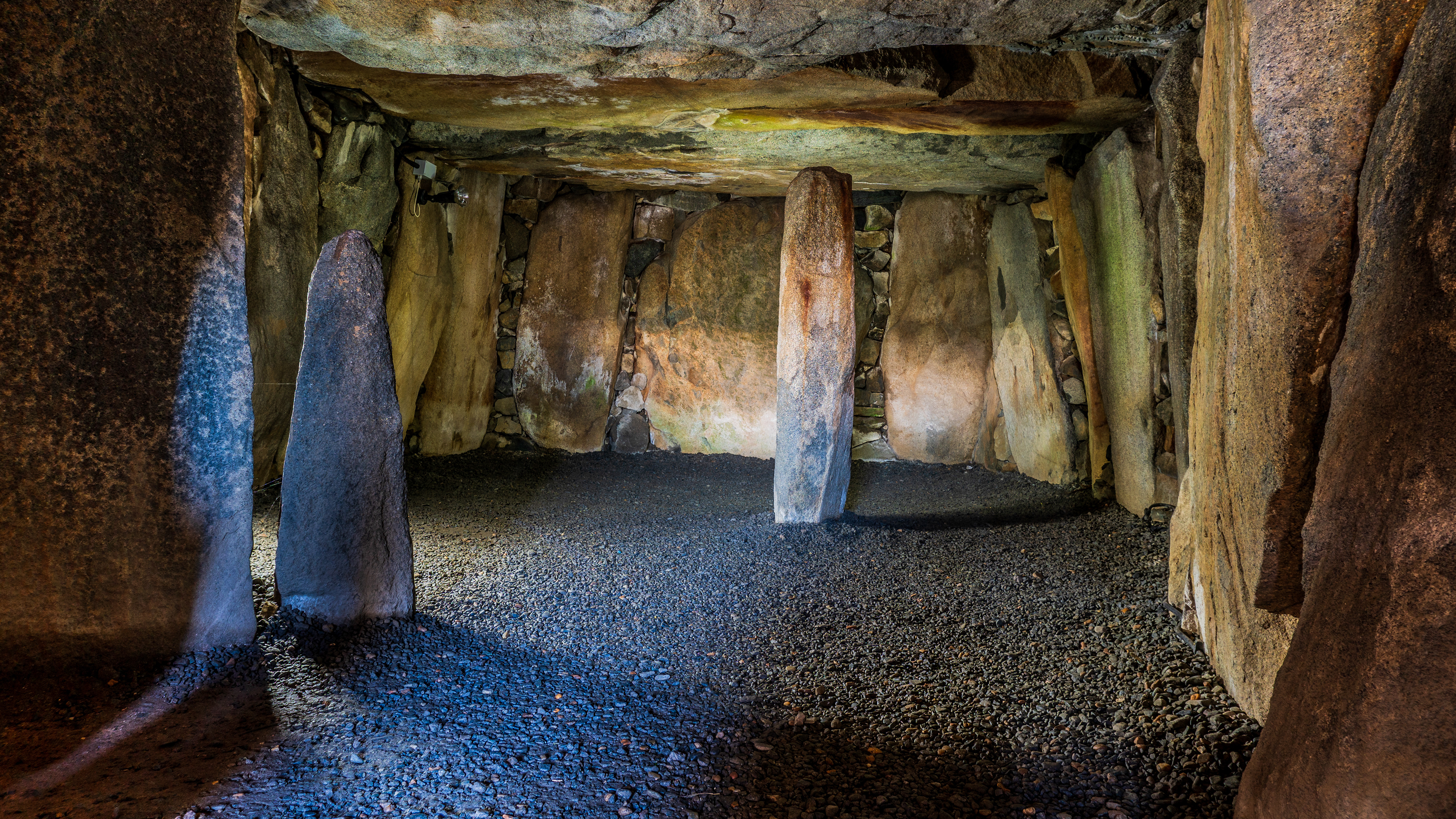 Dehus Dolmen Guernsey