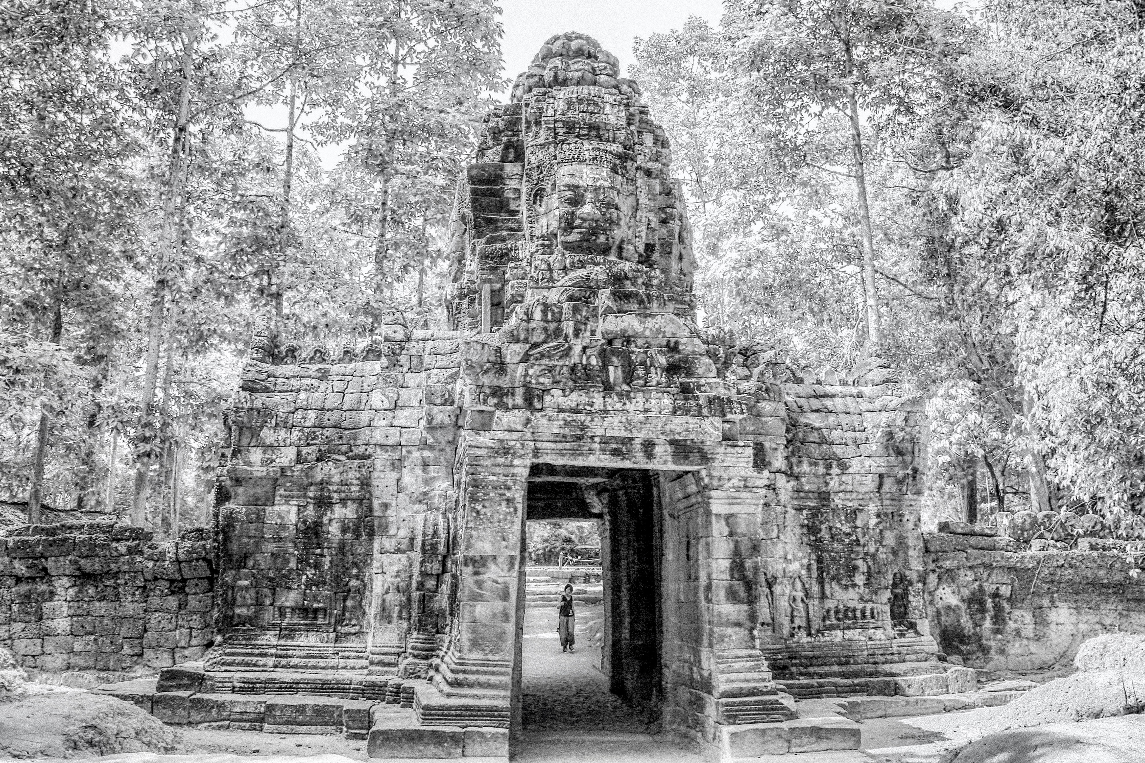 Khmoch Gate or gate of the dead.