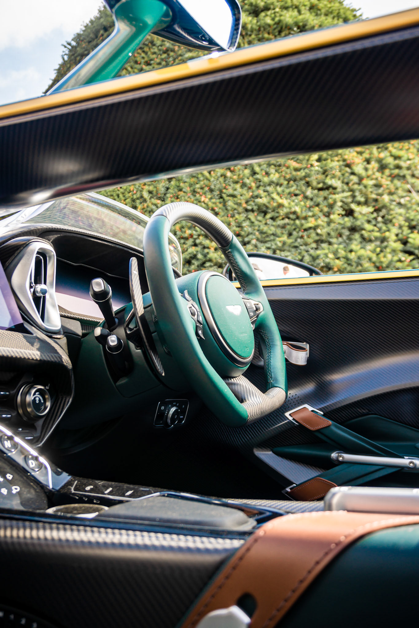 Aston Martin V12 Speedster