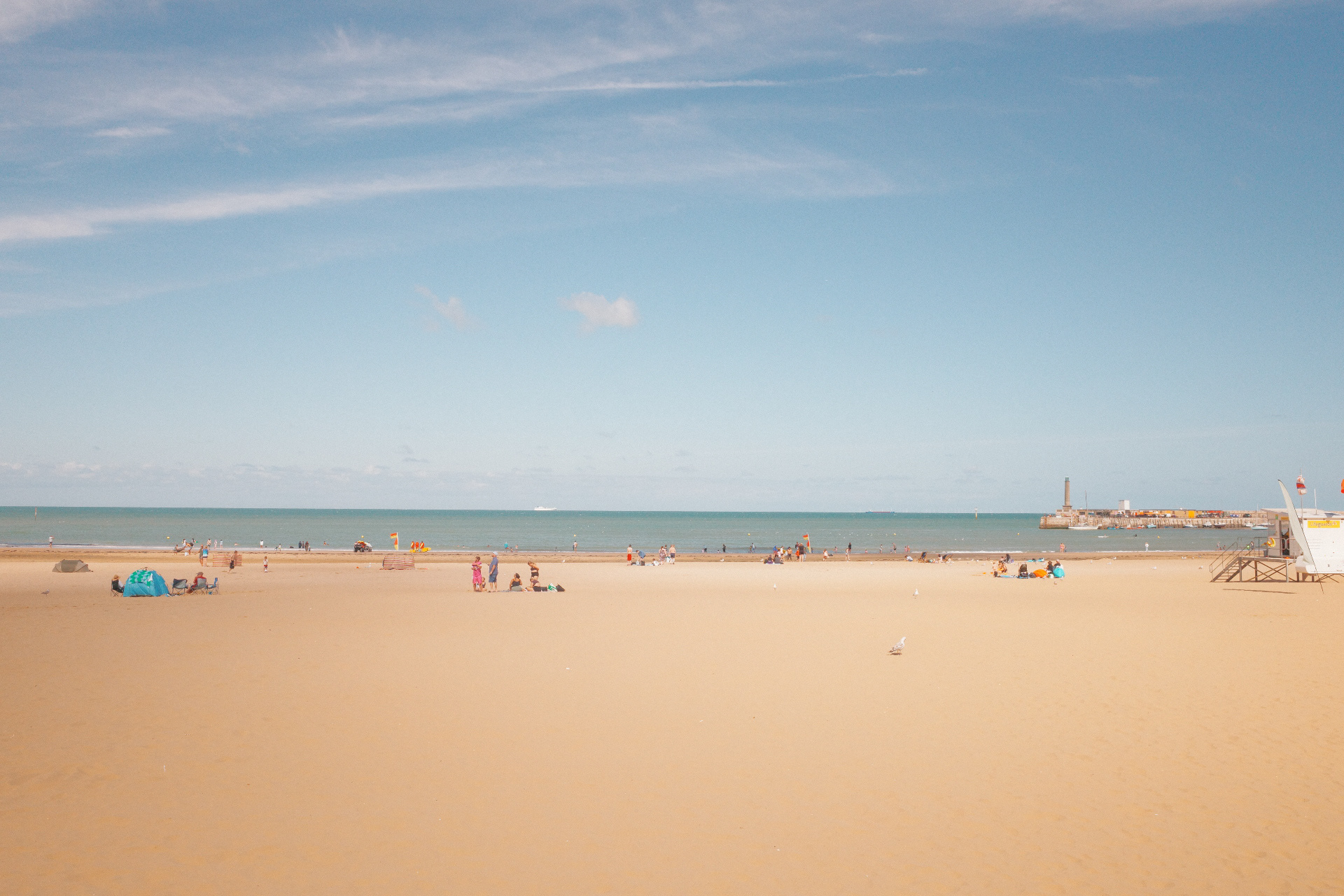 Margate Beach by - themagpiemotive  [substack]
