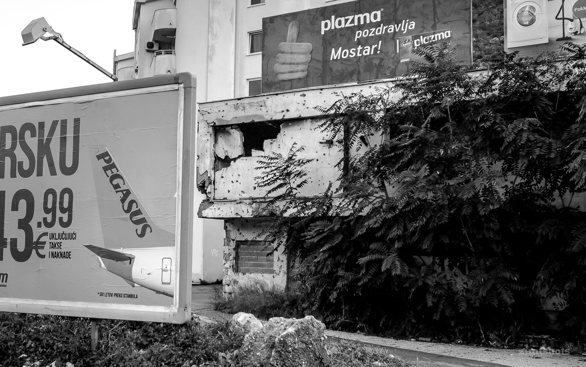walls in Mostar