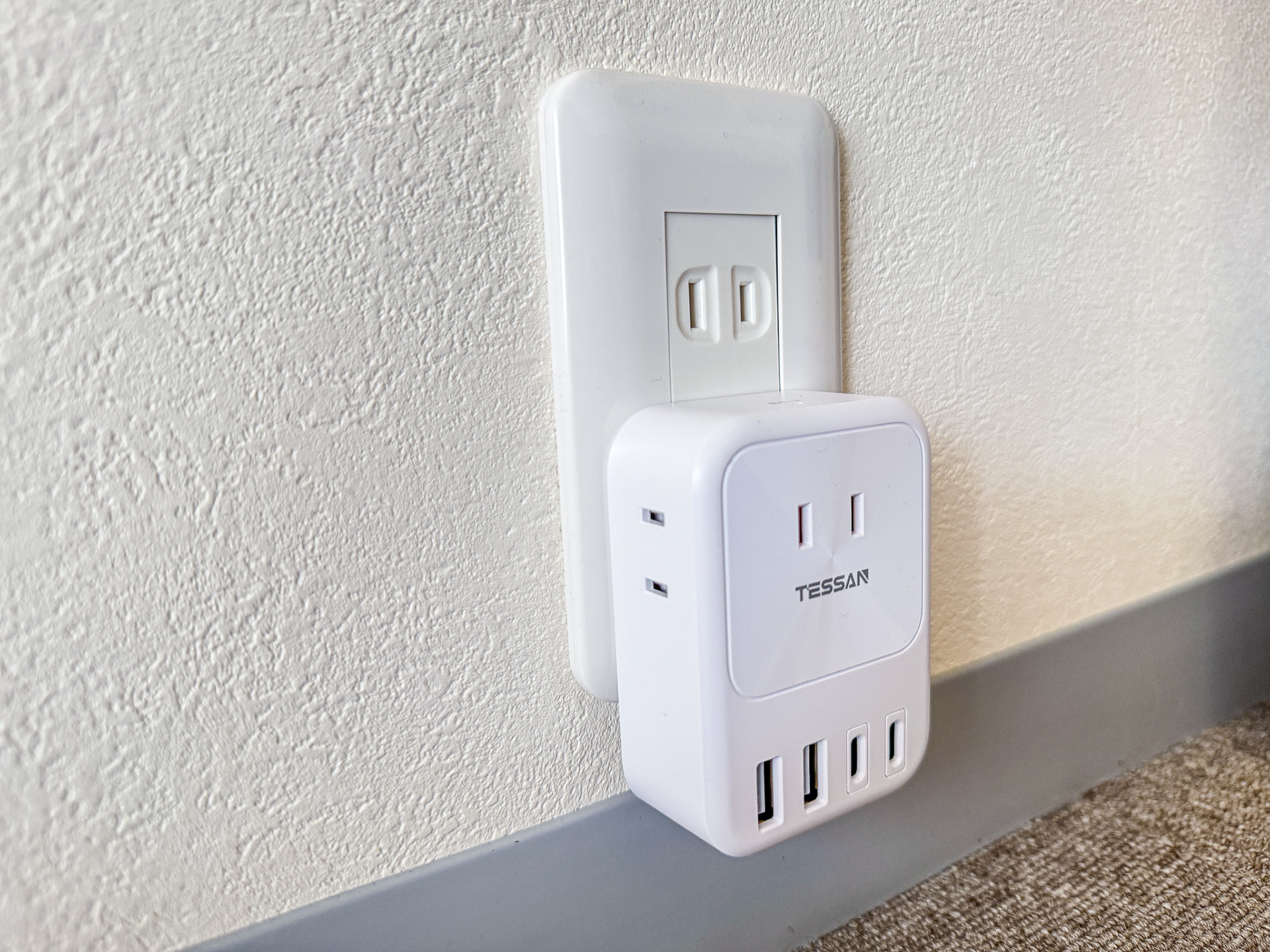 電源もUSBもOKマルチタップ