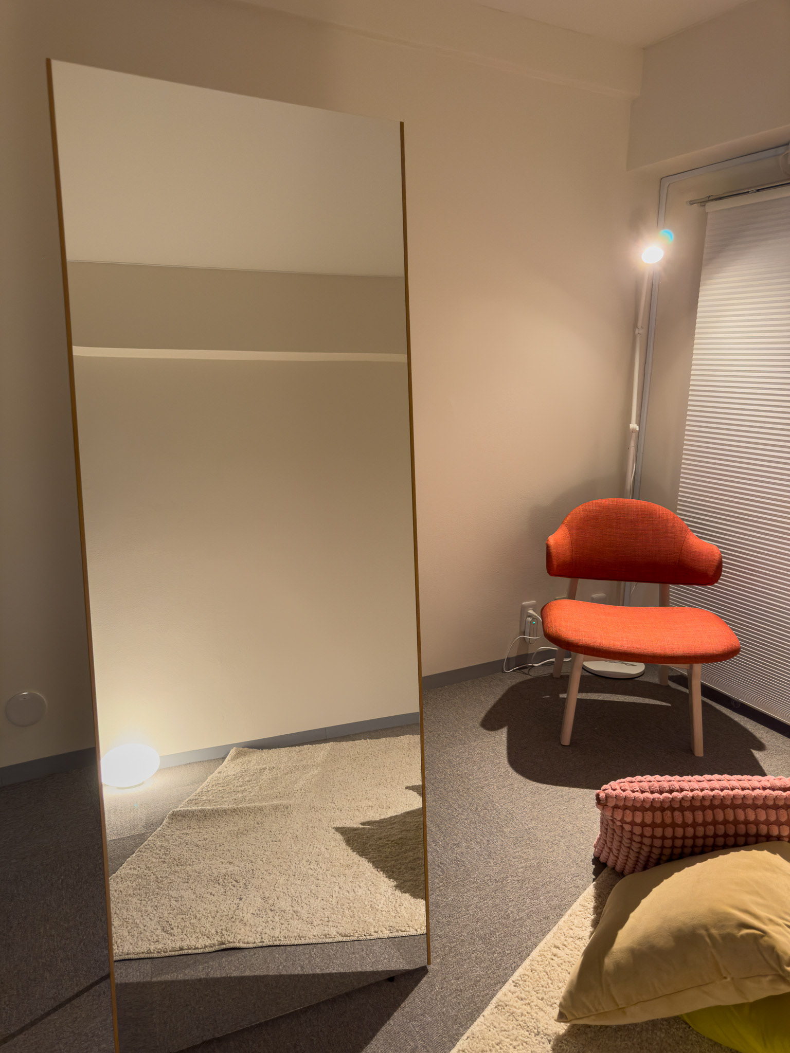 大鏡は割れない・軽量・移動可能