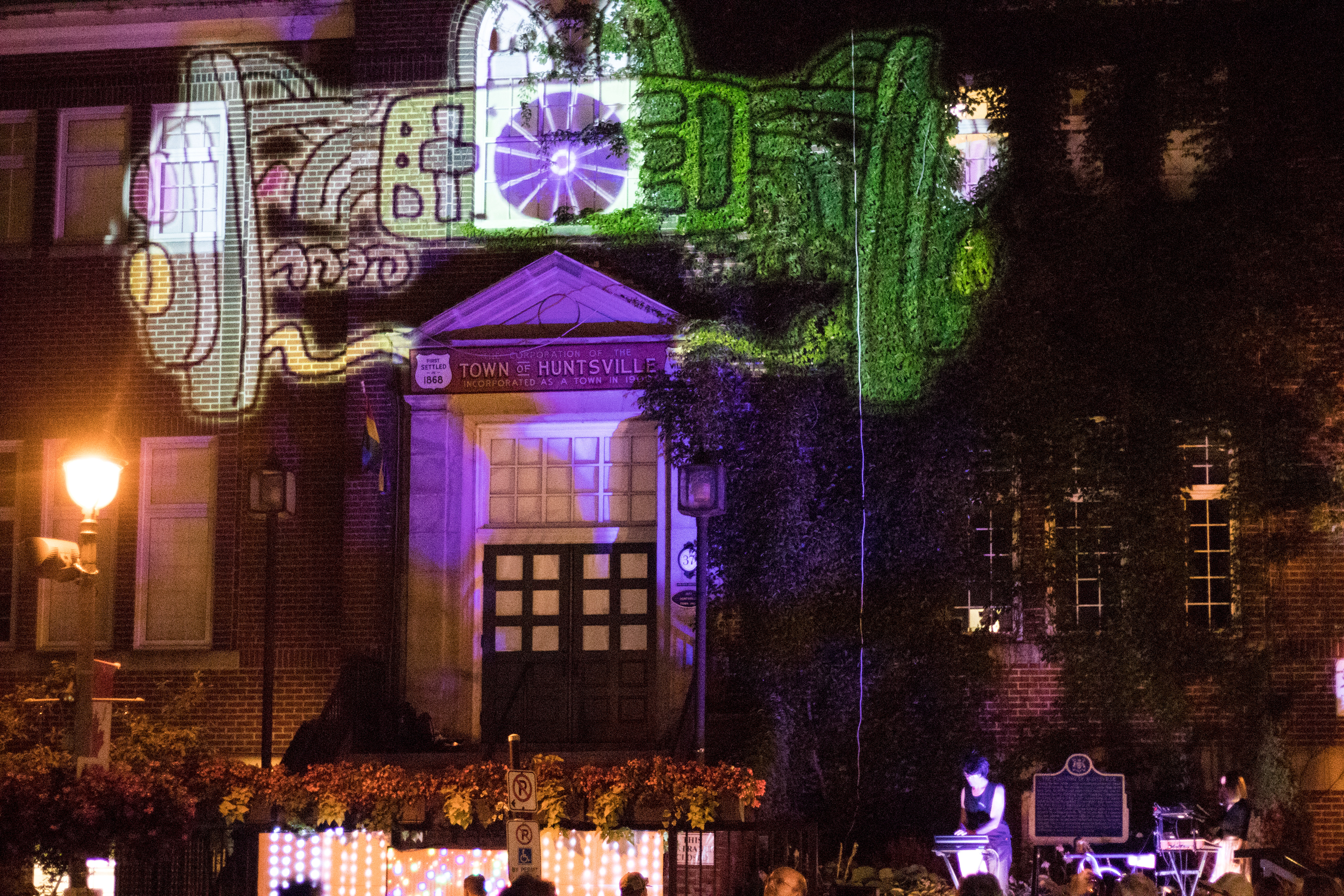 Space Cats Invade The Earth - Projection Mapping + Live Music - Nuit Blanche North