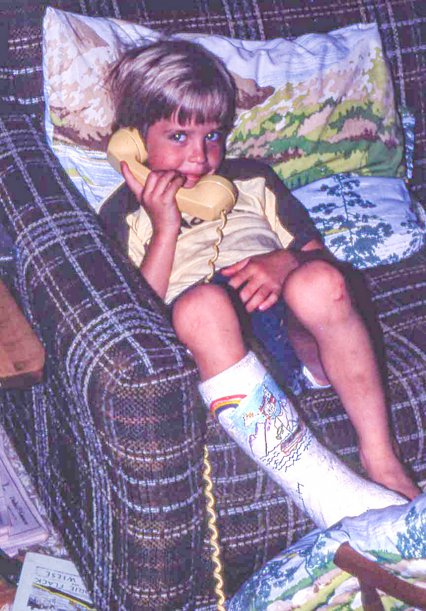 "Nana, I broke my leg."