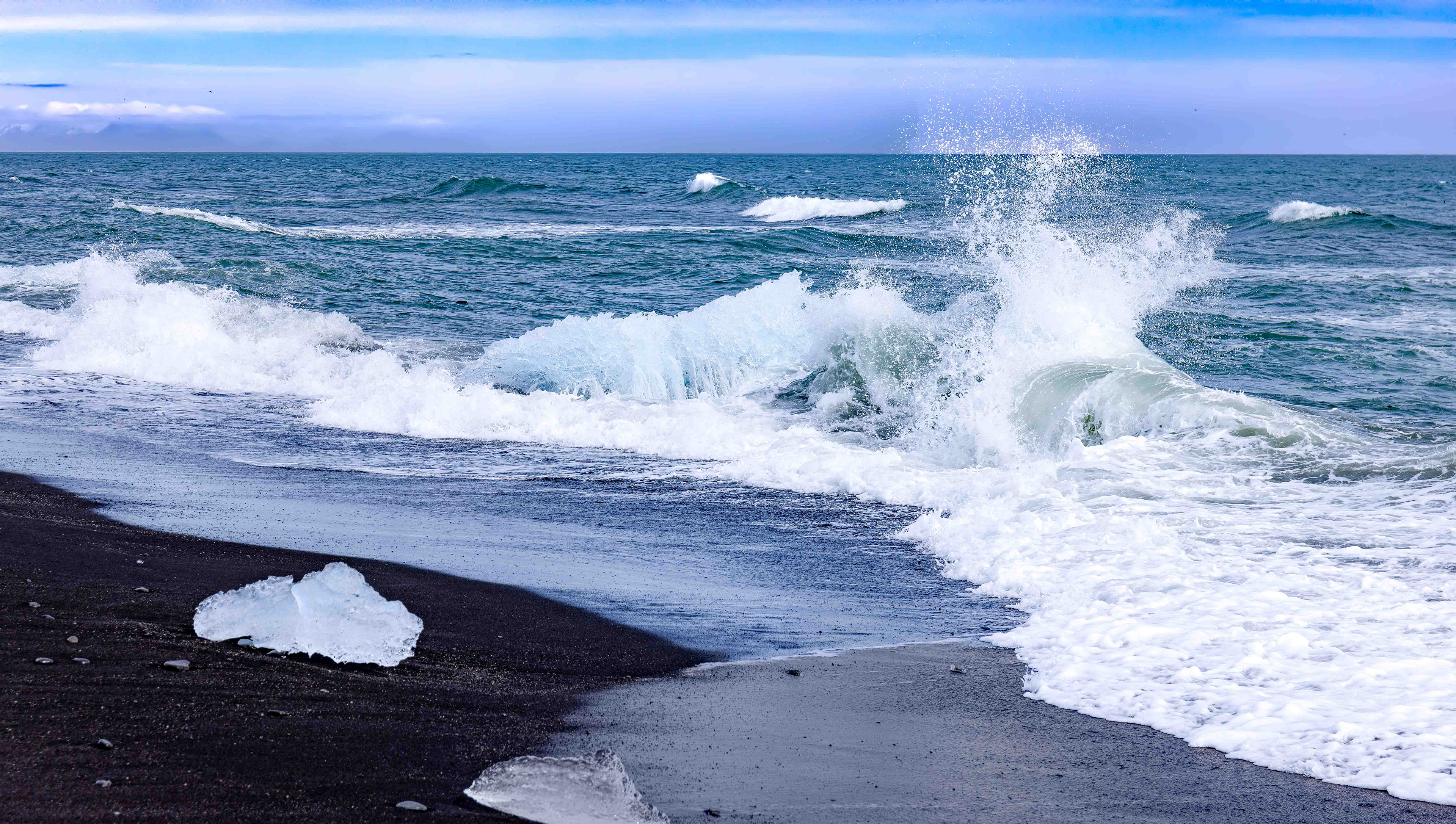 The icebergs that wash up in the surf at Diamond Beach come from Breiðamerkurjökul