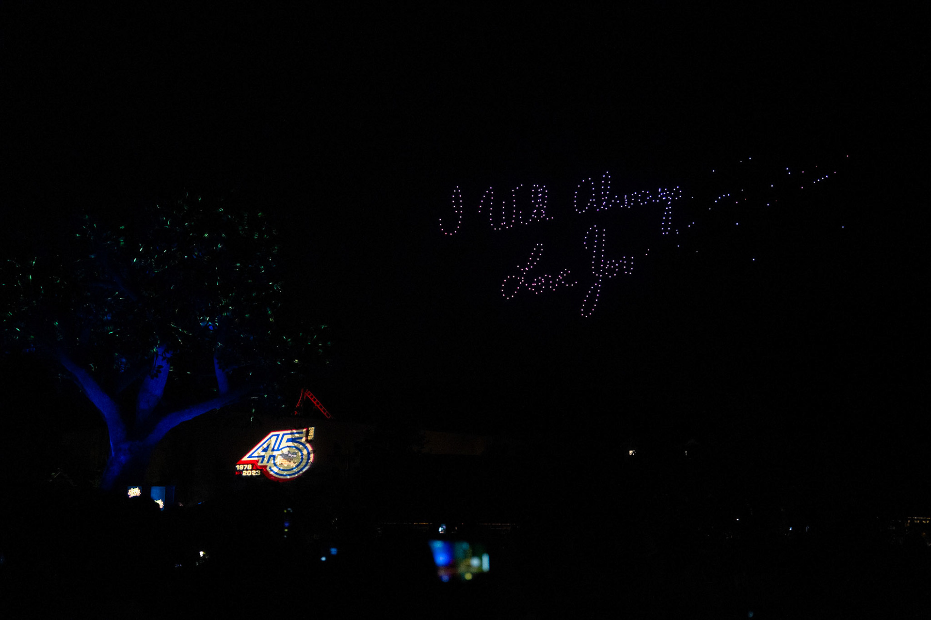 Photo by Jon Roost (www.jonroostphotos.com)