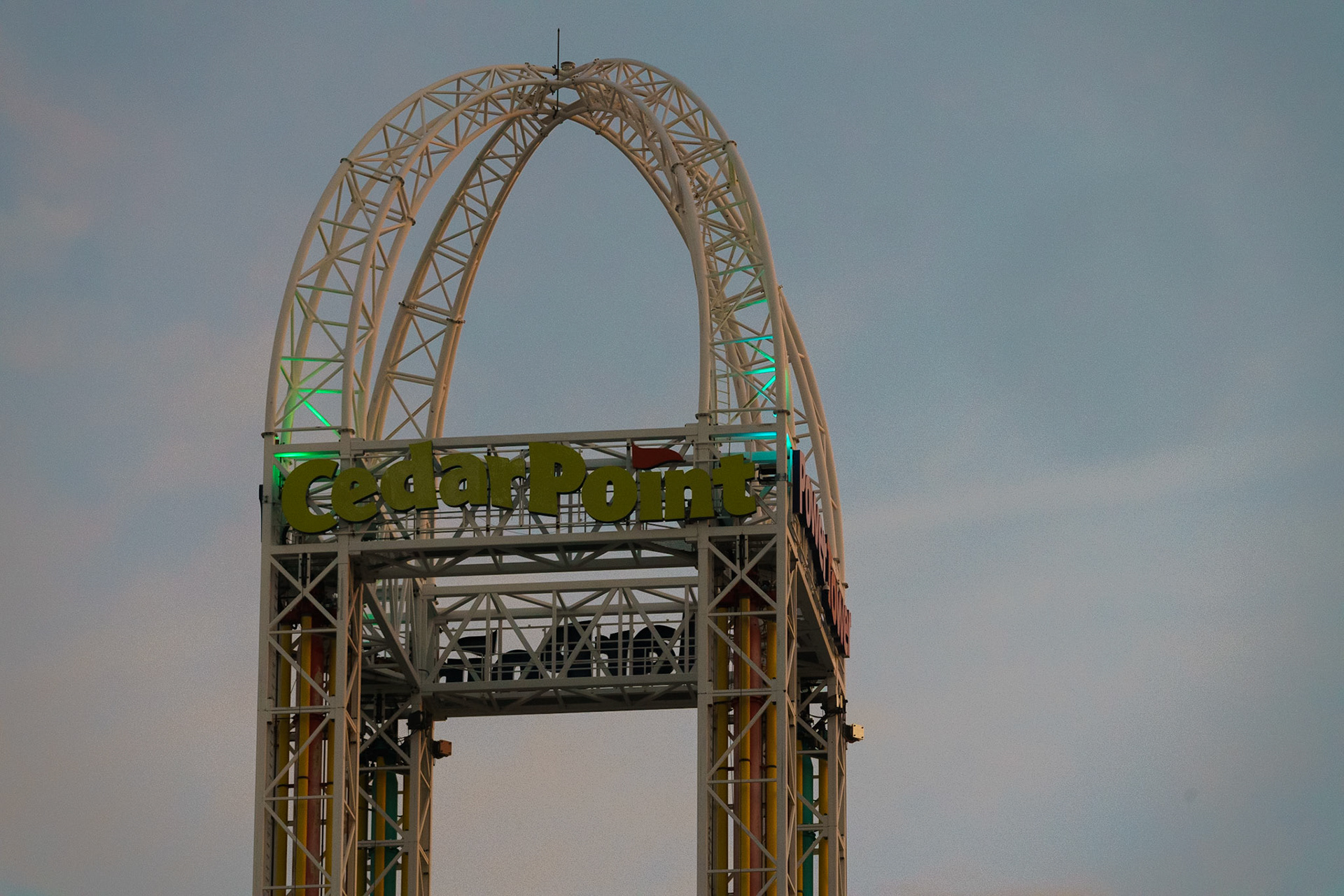 Photo by Jon Roost (www.jonroostphotos.com)