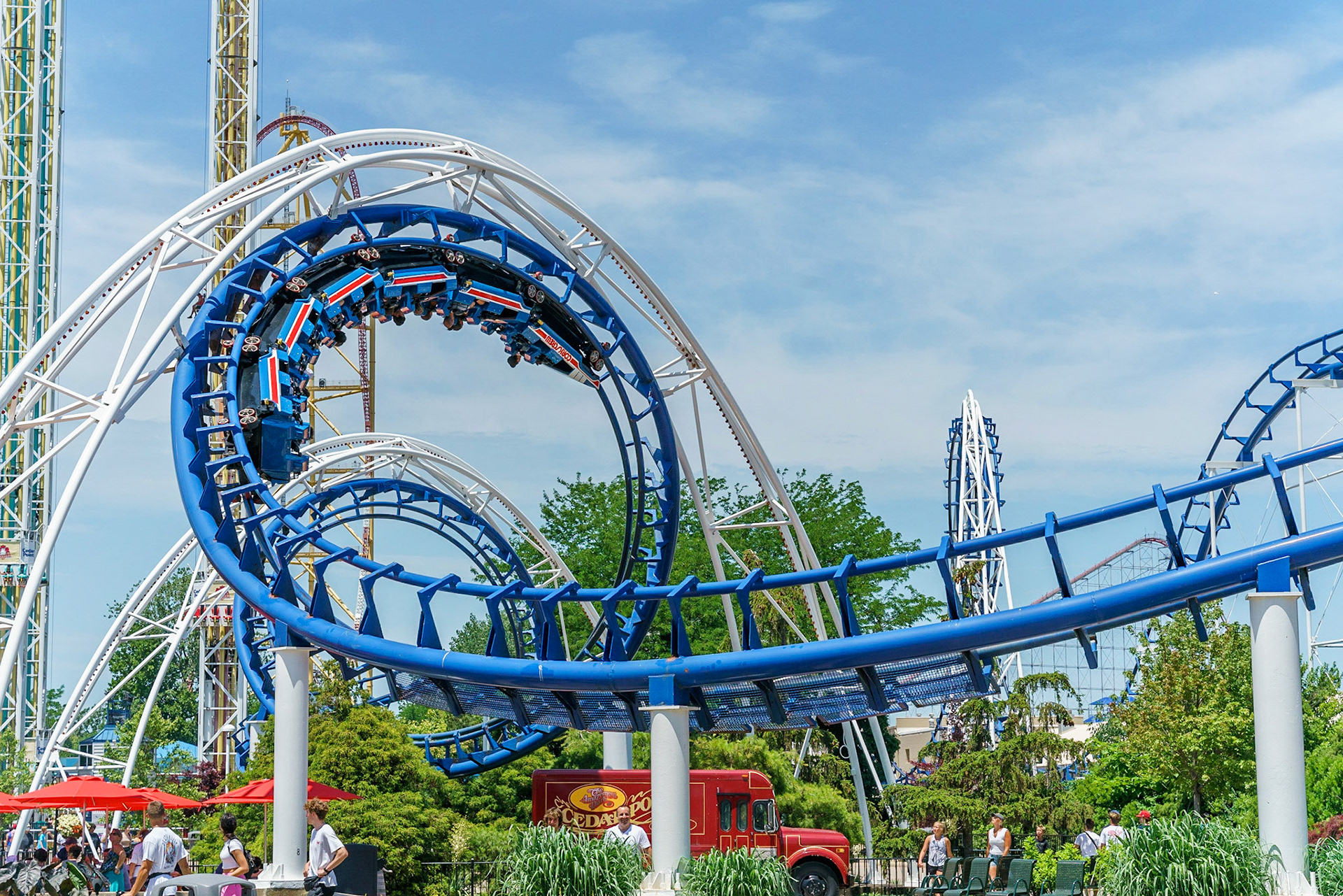 Photo by Jon Roost (www.jonroostphotos.com)