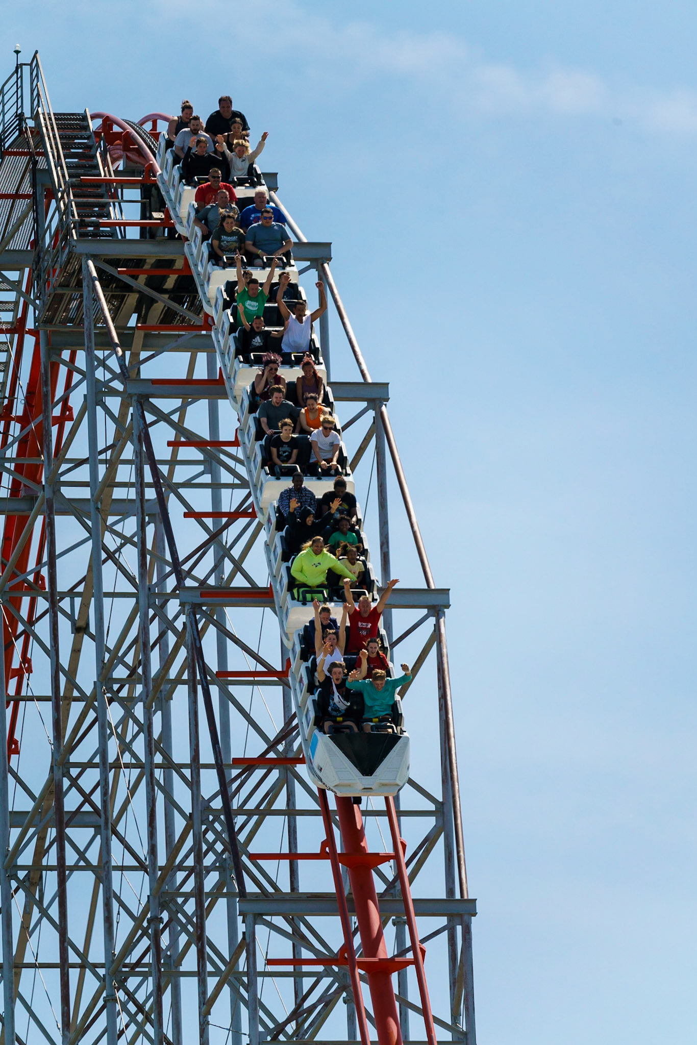 Photo by Jon Roost (www.jonroostphotos.com)