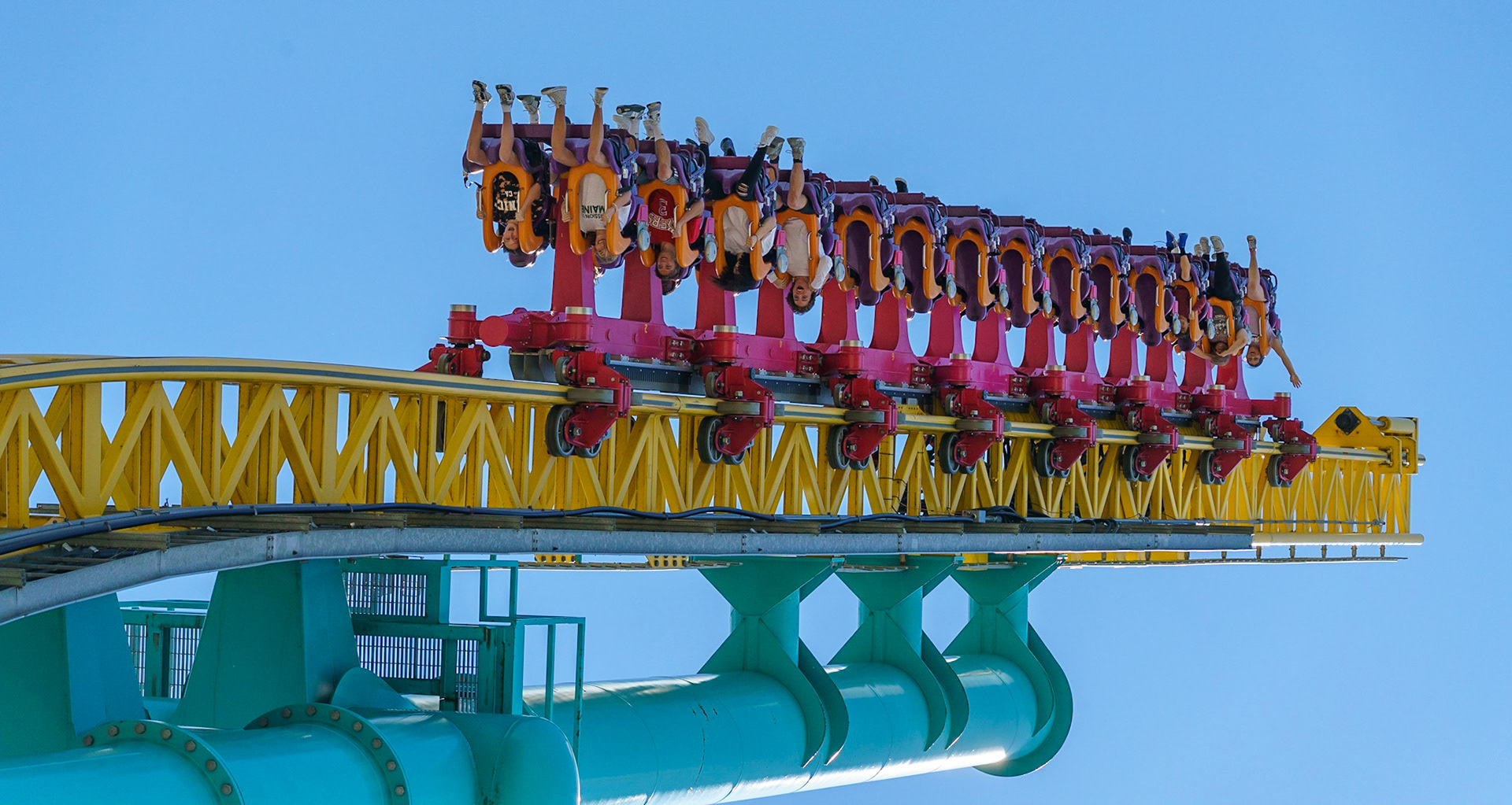 Photo by Jon Roost (www.jonroostphotos.com)