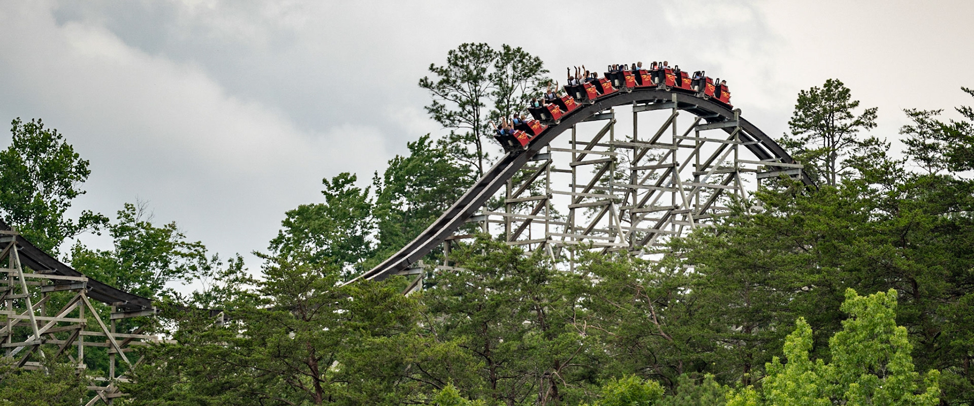 Photo by Jon Roost (www.jonroostphotos.com)