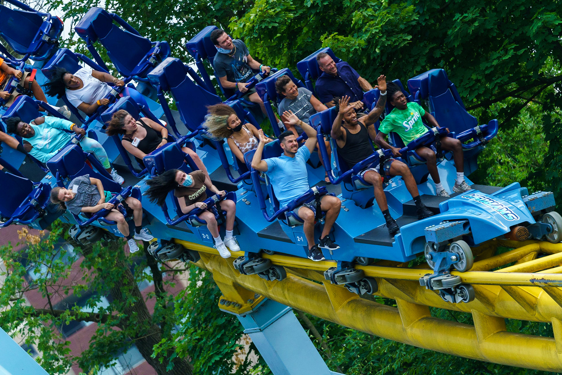 Photo by Jon Roost (www.jonroostphotos.com)