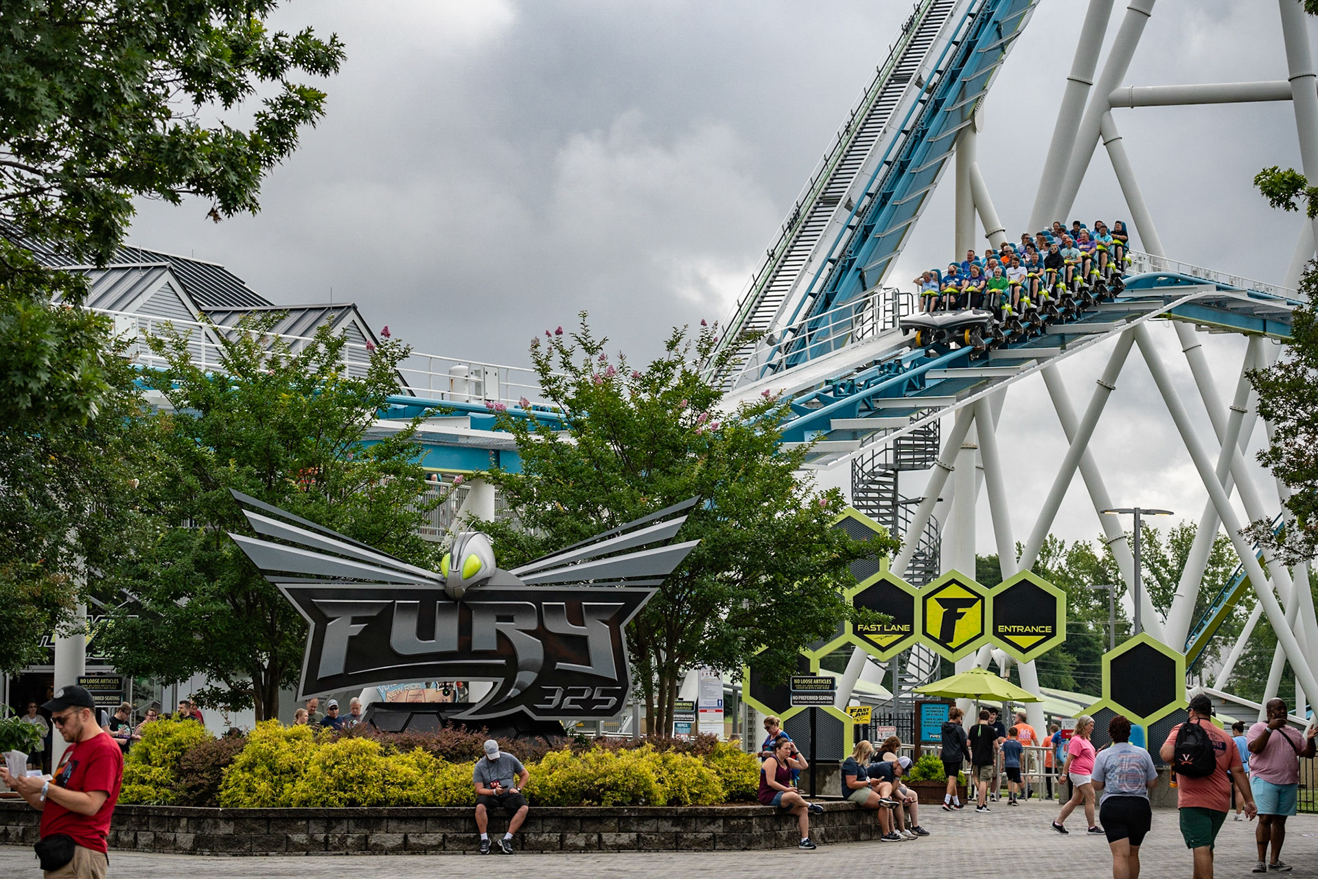 Photo by Jon Roost (www.jonroostphotos.com)