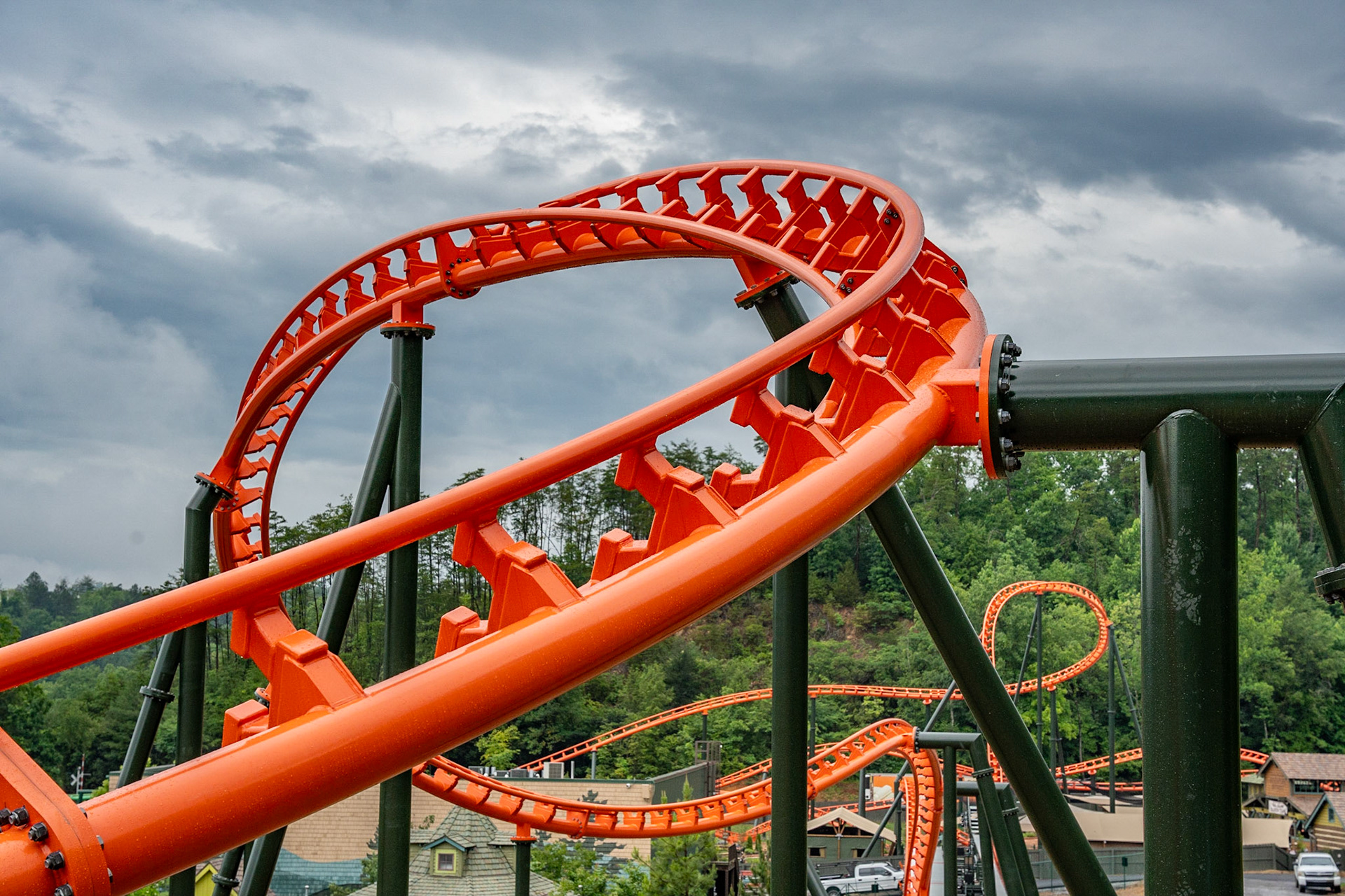 Photo by Jon Roost (www.jonroostphotos.com)