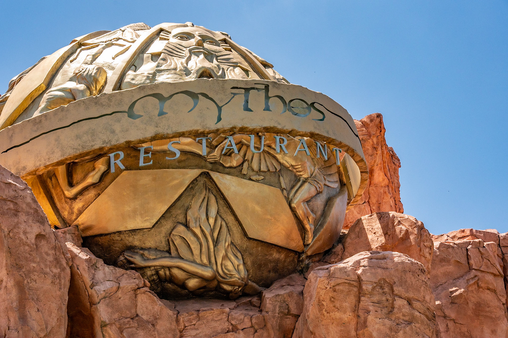 Photo by Jon Roost (www.jonroostphotos.com)