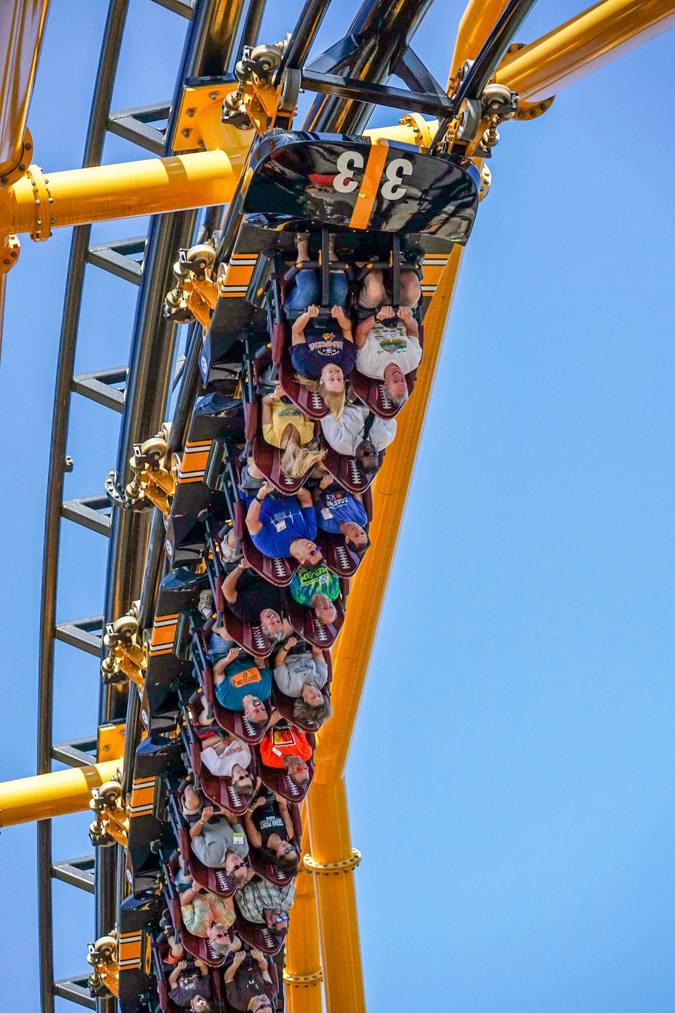 Photo by Jon Roost (www.jonroostphotos.com)