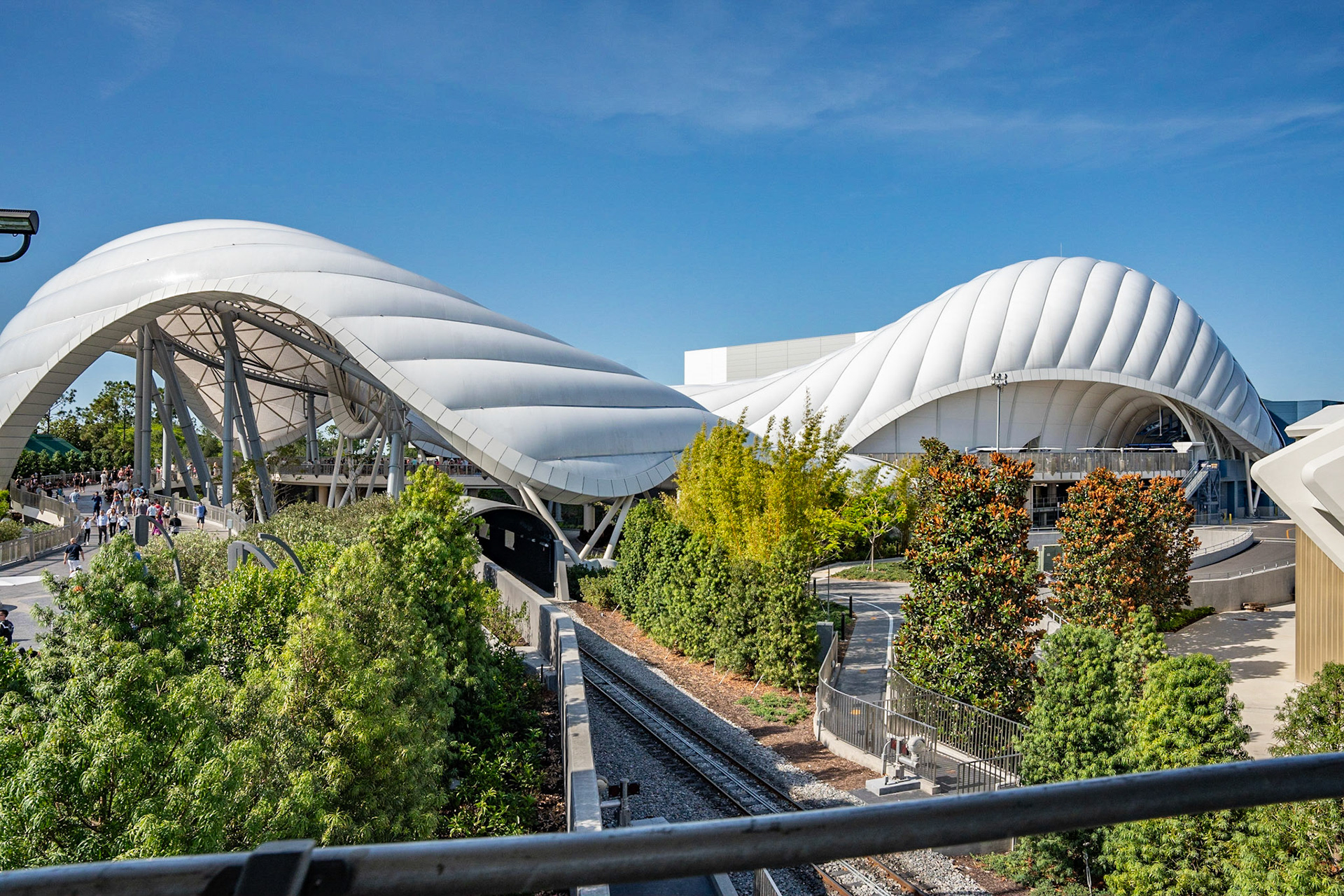 Photo by Jon Roost (www.jonroostphotos.com)