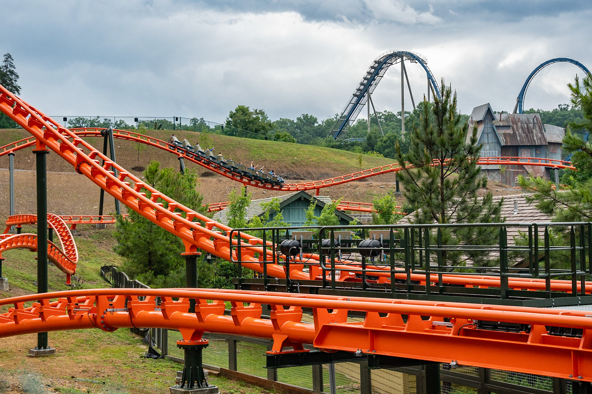 Photo by Jon Roost (www.jonroostphotos.com)