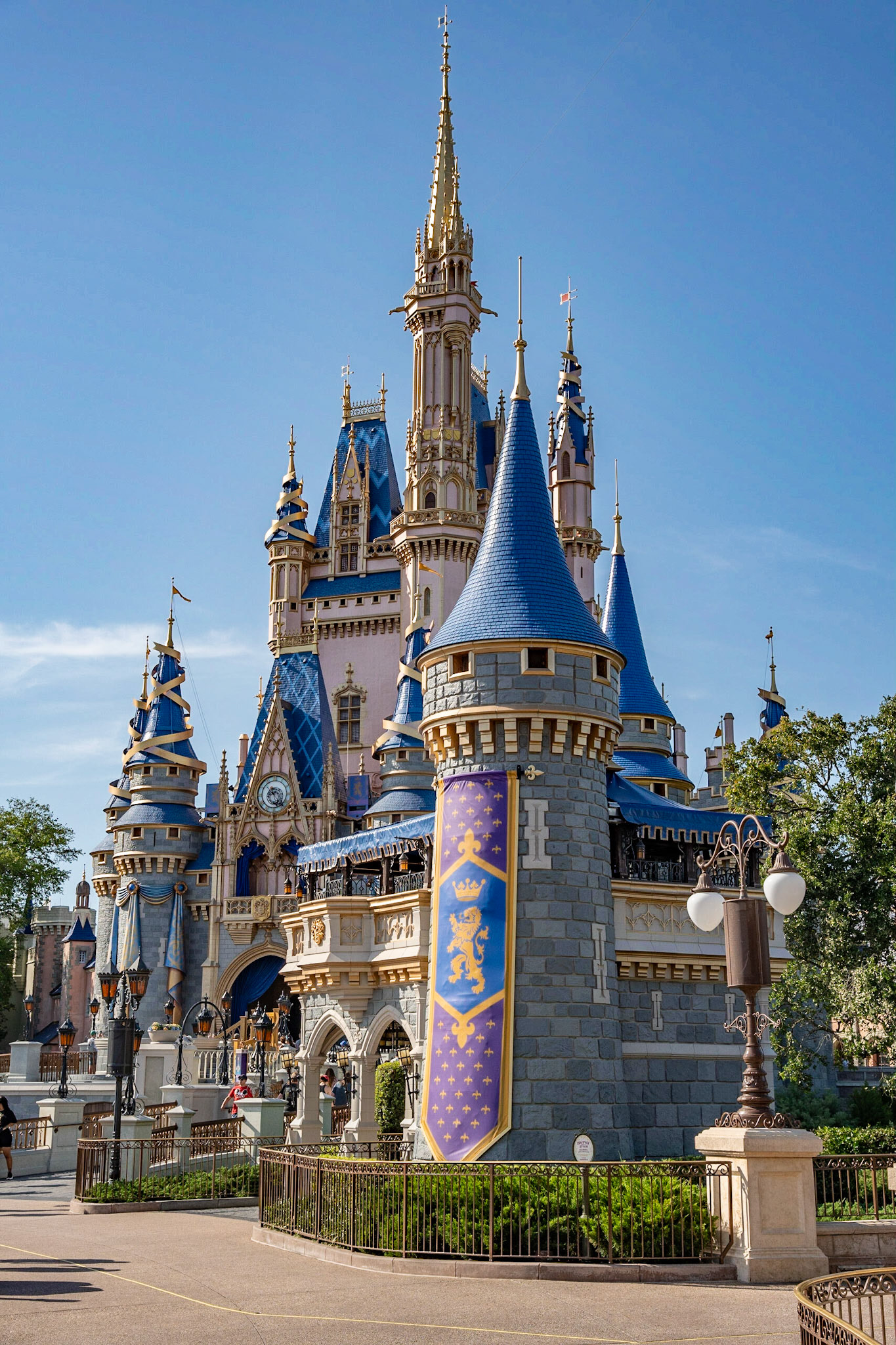 Photo by Jon Roost (www.jonroostphotos.com)