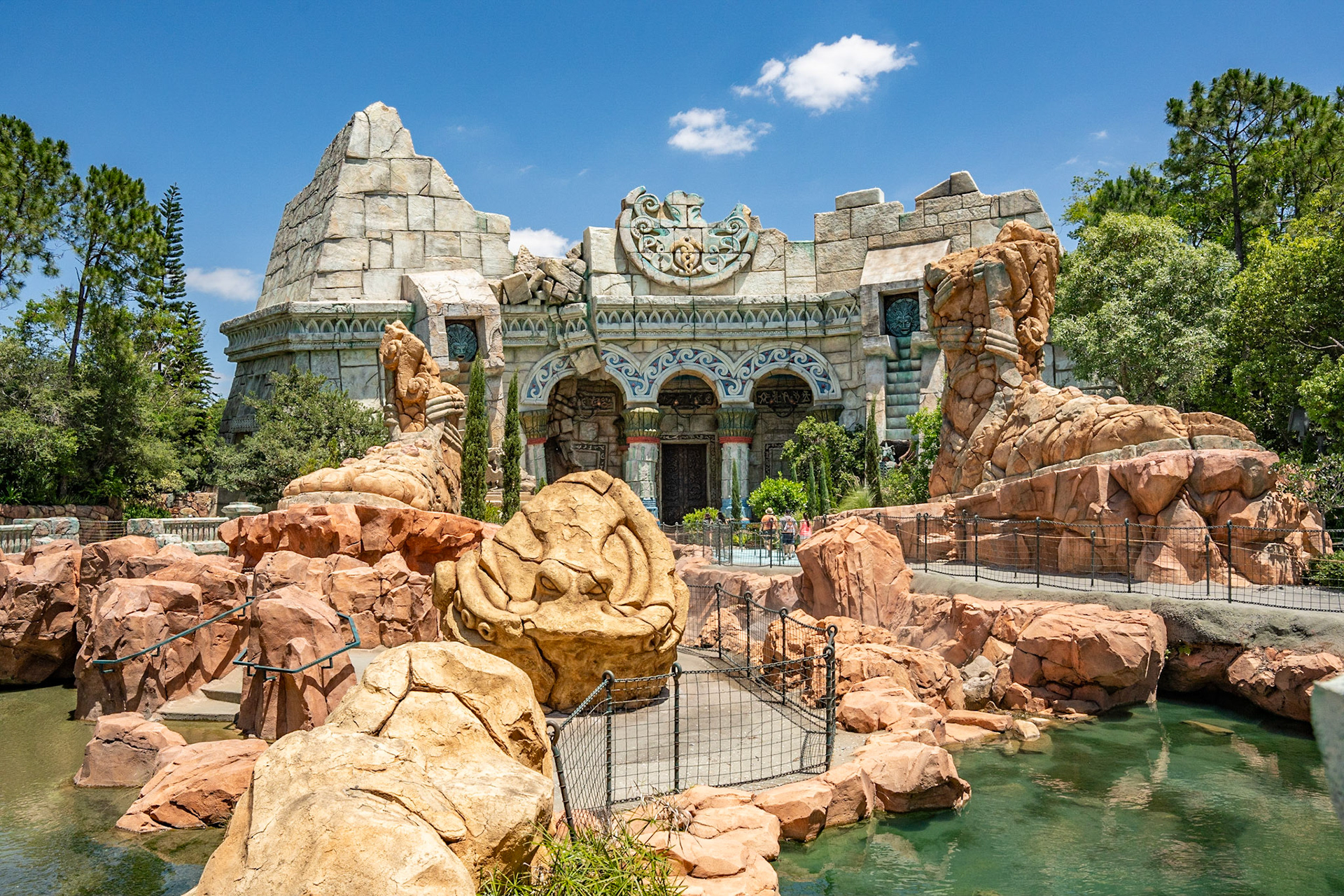 Photo by Jon Roost (www.jonroostphotos.com)