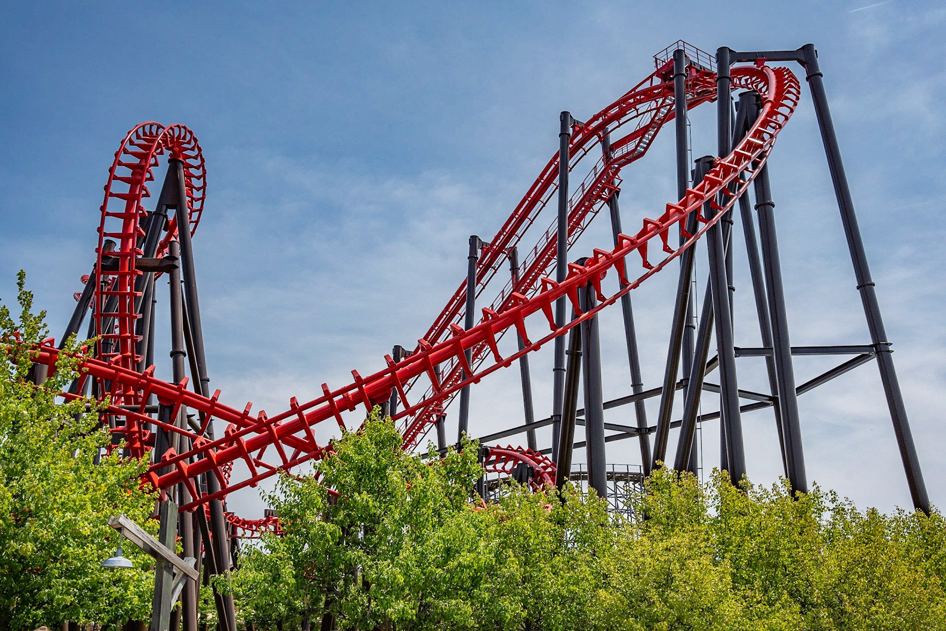 Photo by Jon Roost (www.jonroostphotos.com)