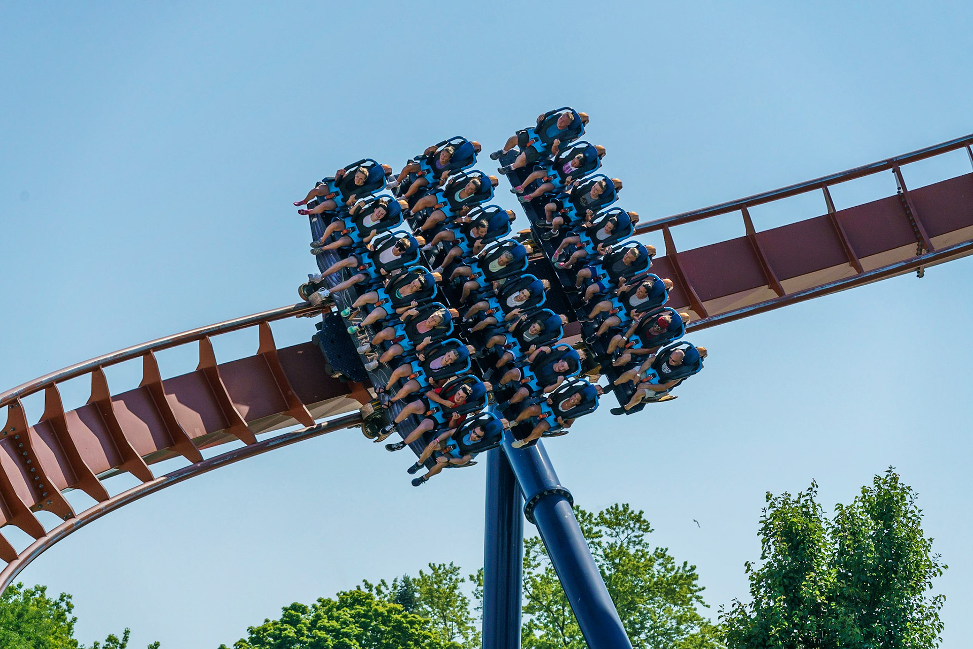 Photo by Jon Roost (www.jonroostphotos.com)