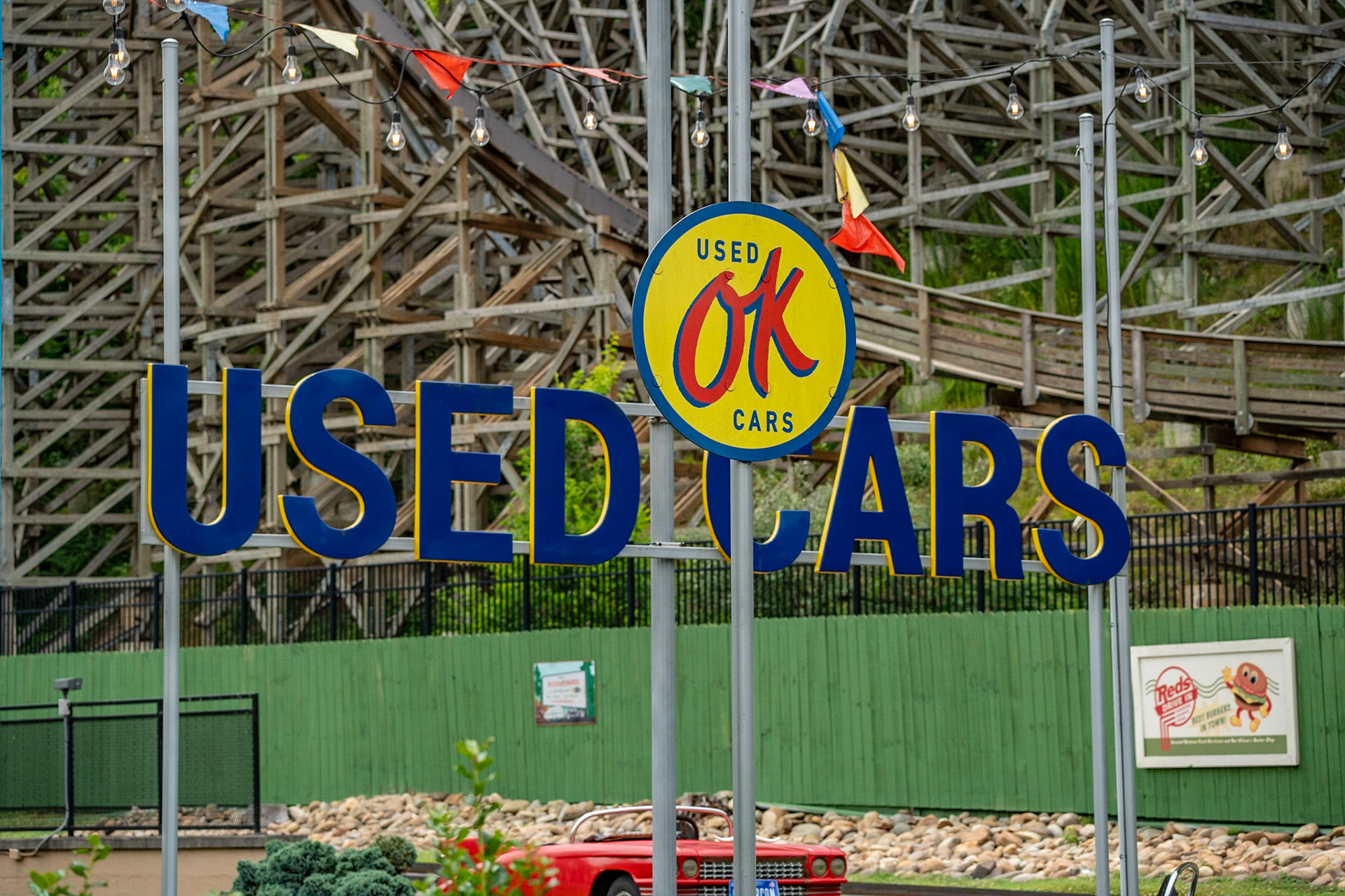 Photo by Jon Roost (www.jonroostphotos.com)