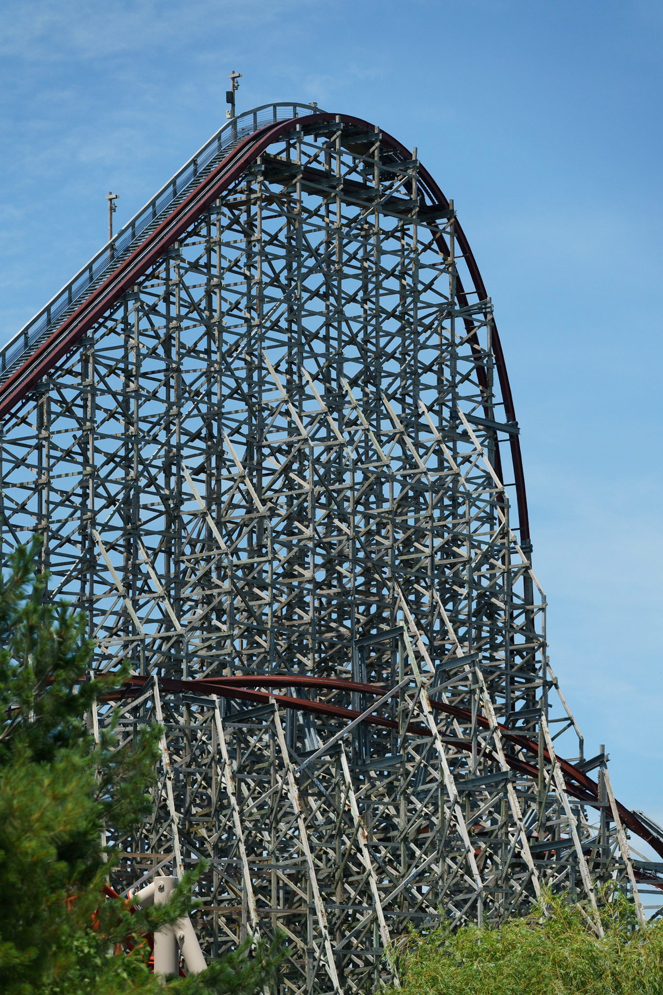 Photo by Jon Roost (www.jonroostphotos.com)