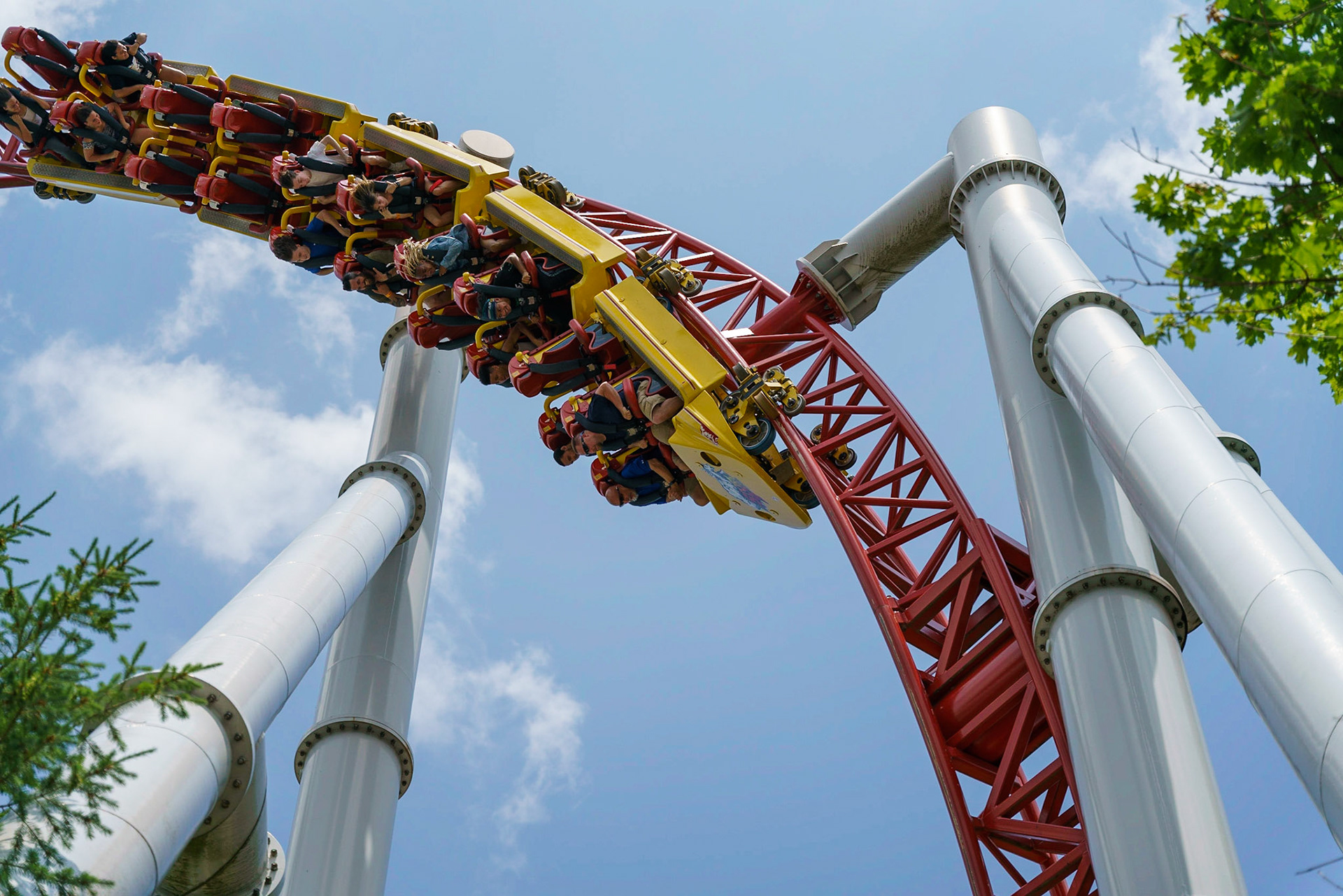 Photo by Jon Roost (www.jonroostphotos.com)