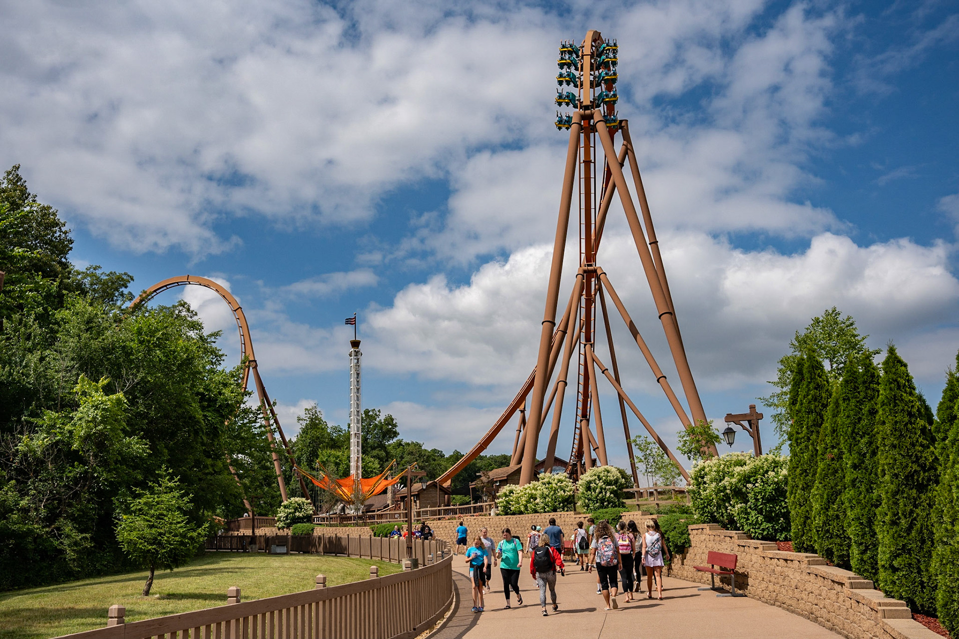 Photo by Jon Roost (www.jonroostphotos.com)