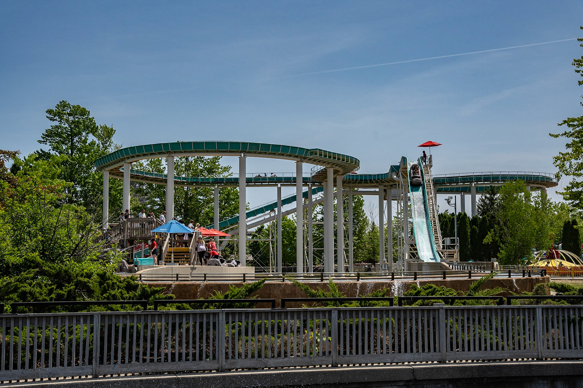 Photo by Jon Roost (www.jonroostphotos.com)