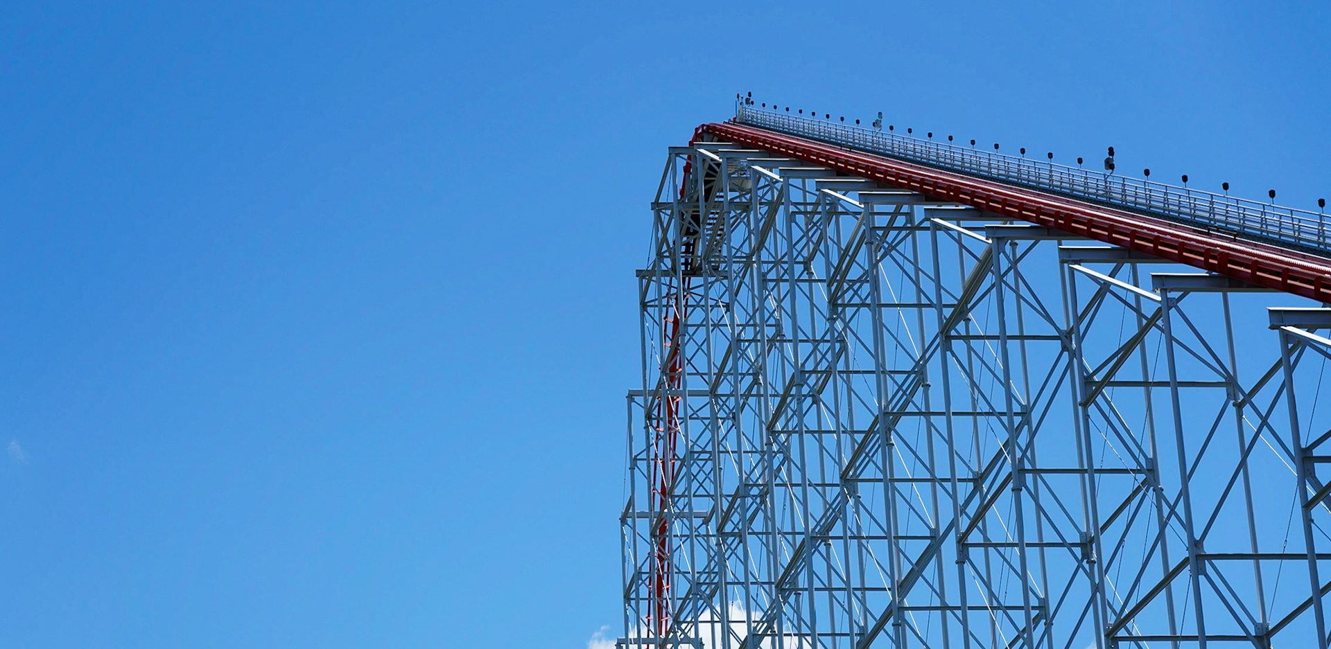 Photo by Jon Roost (www.jonroostphotos.com)