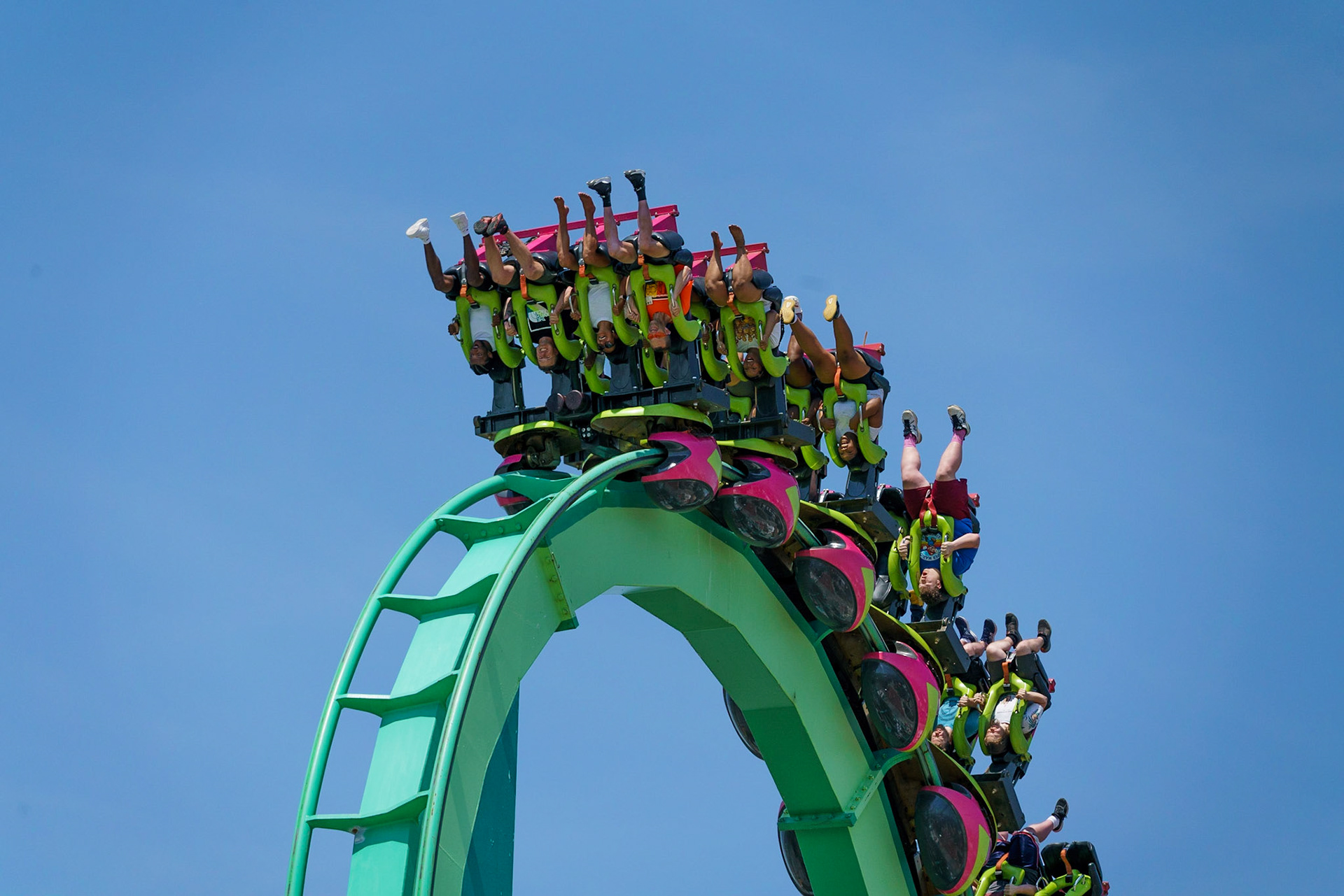 Photo by Jon Roost (www.jonroostphotos.com)