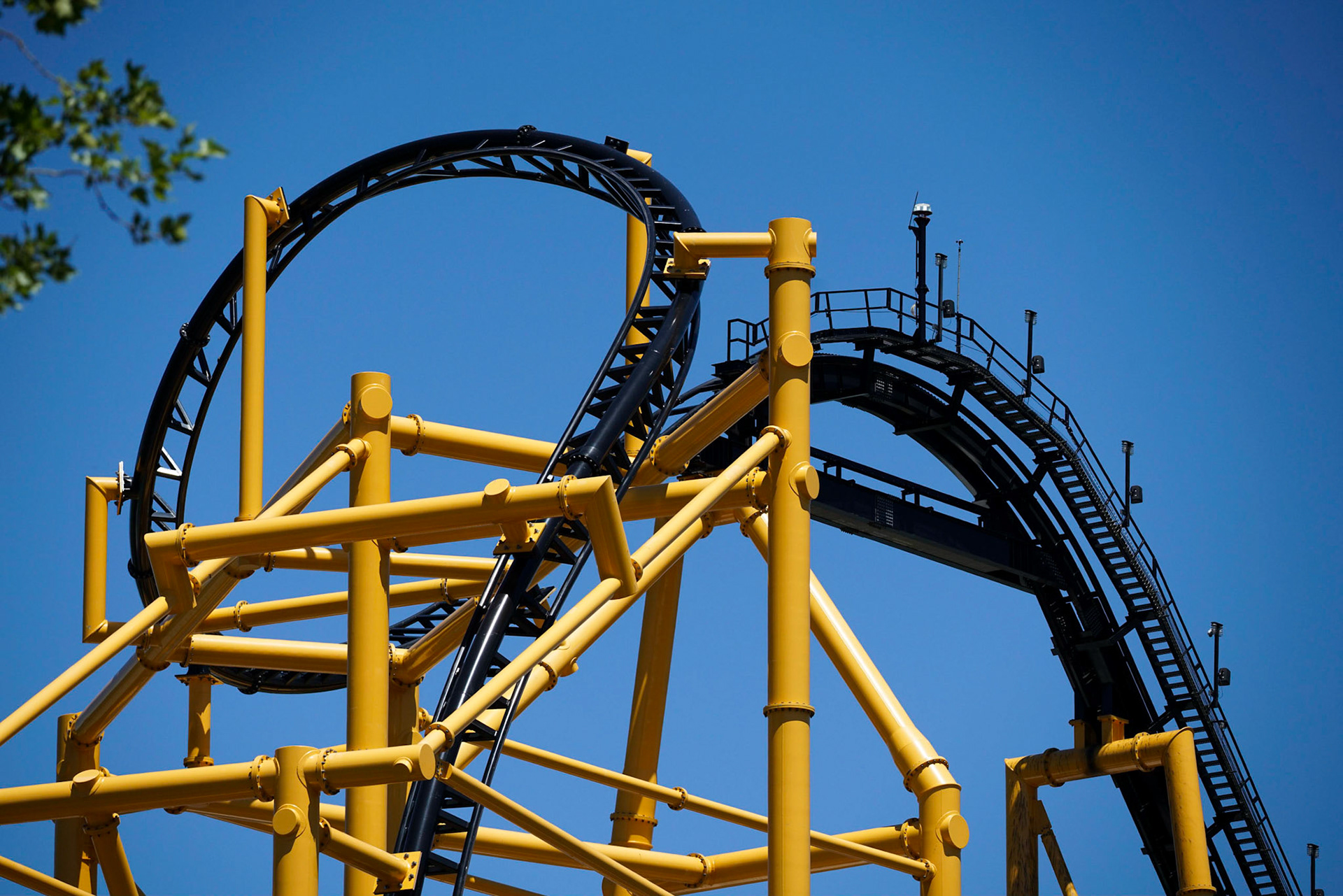 Photo by Jon Roost (www.jonroostphotos.com)