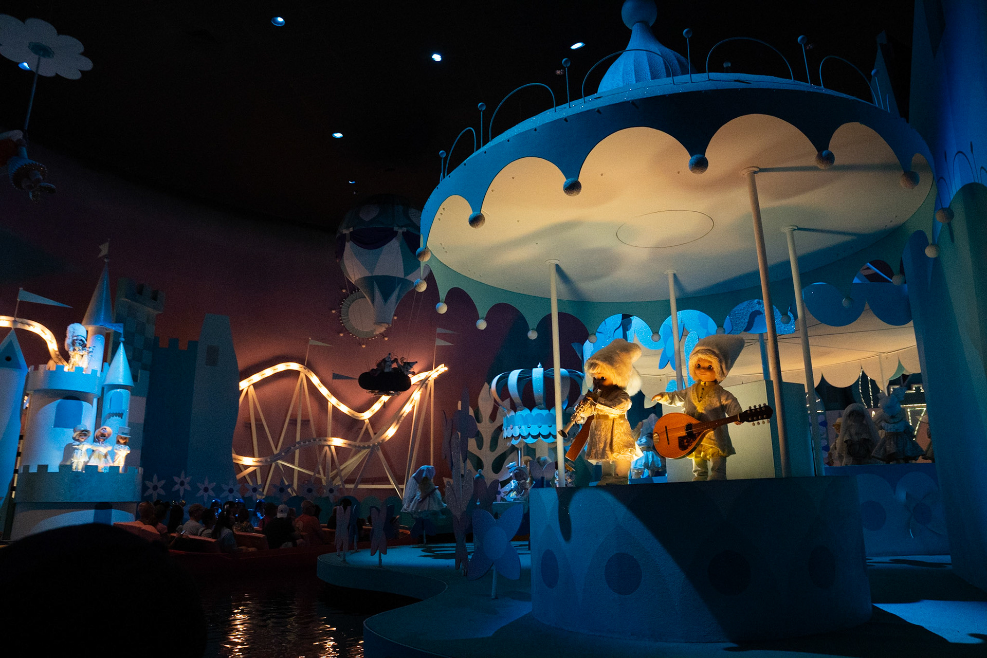 Photo by Jon Roost (www.jonroostphotos.com)