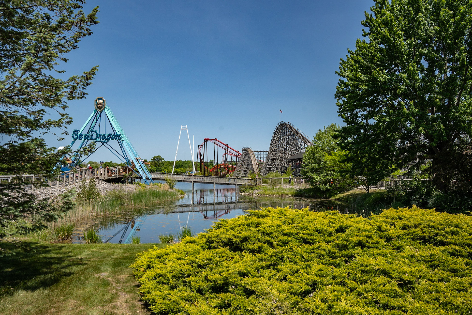 Photo by Jon Roost (www.jonroostphotos.com)