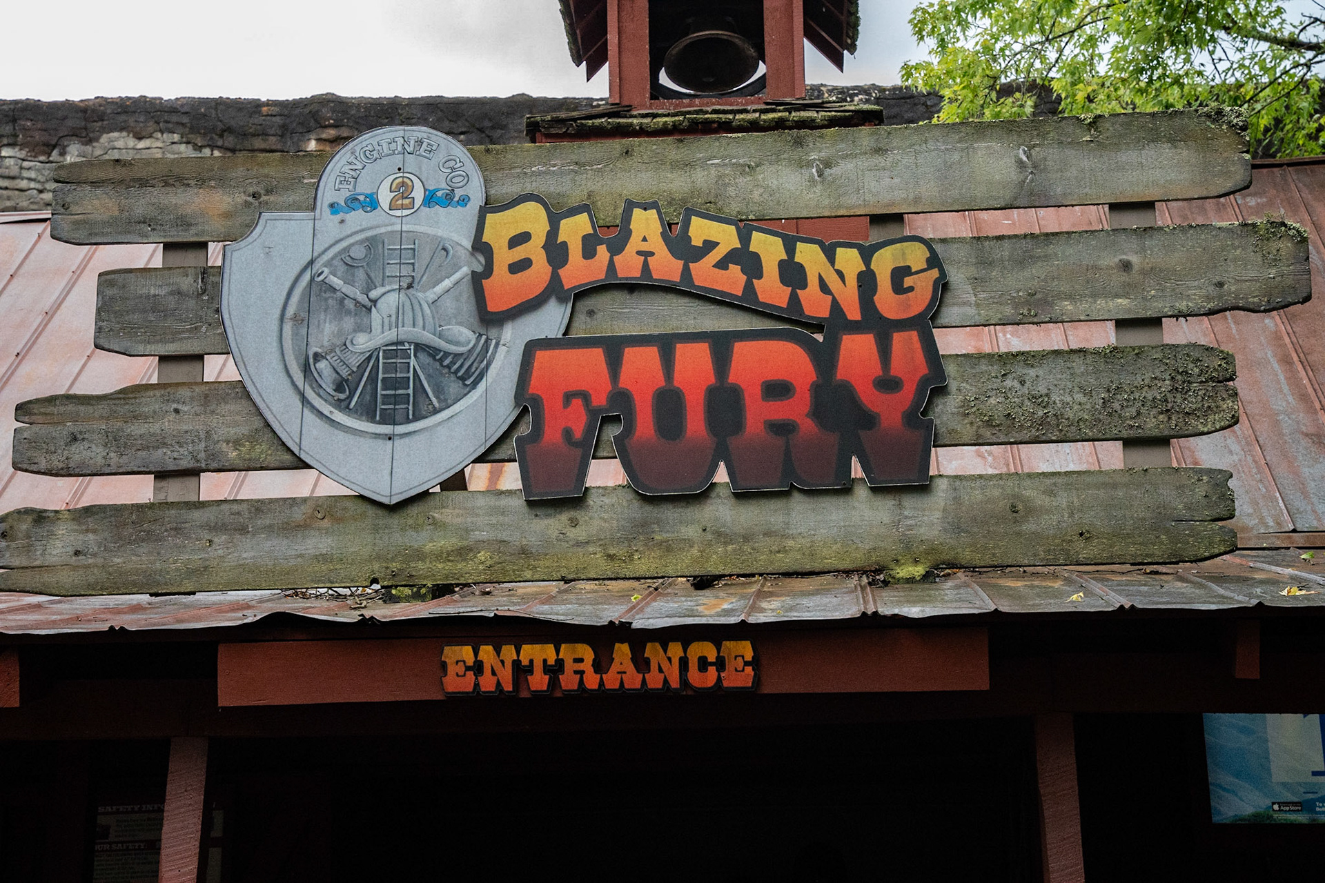 Photo by Jon Roost (www.jonroostphotos.com)