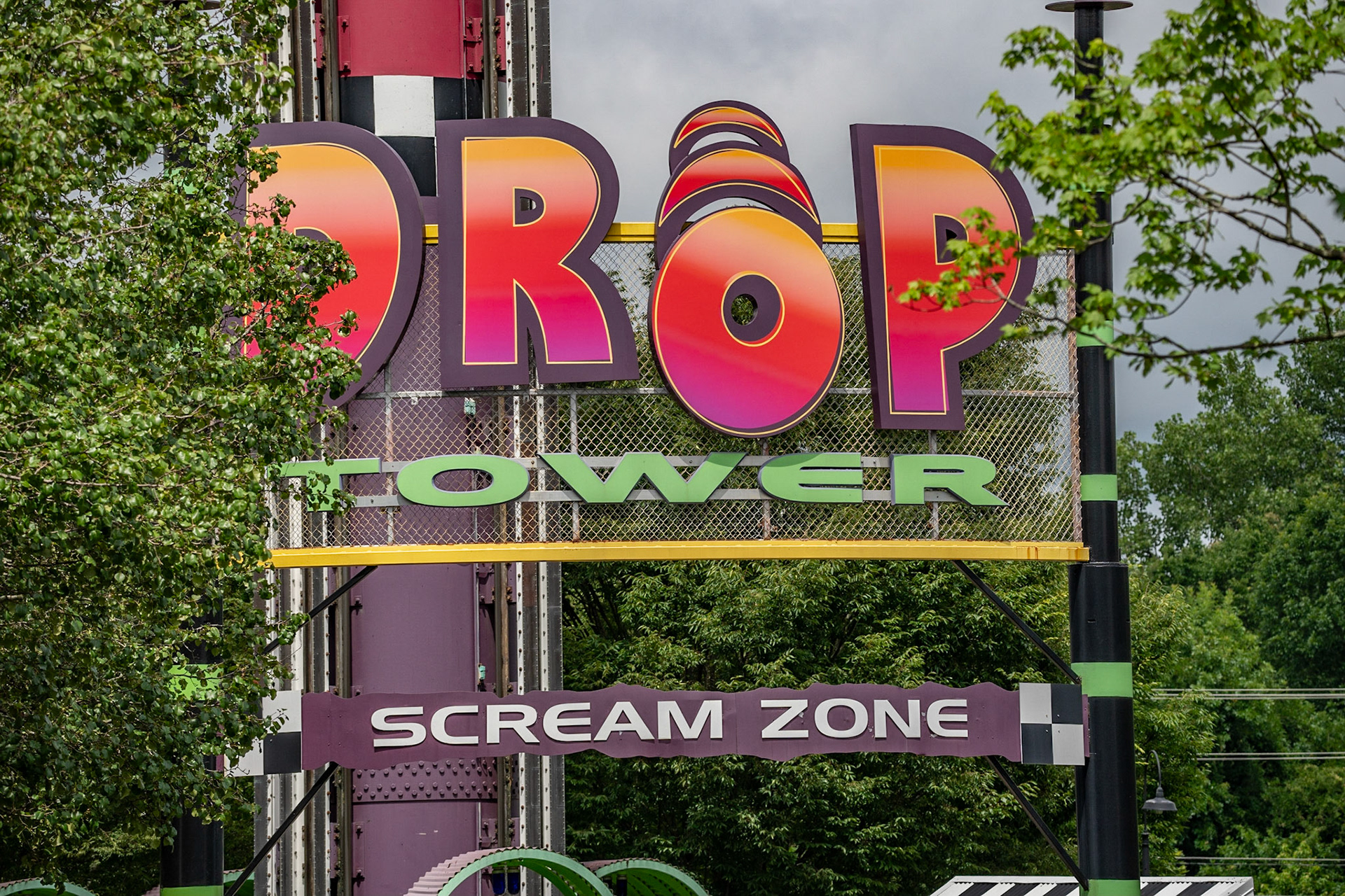 Photo by Jon Roost (www.jonroostphotos.com)