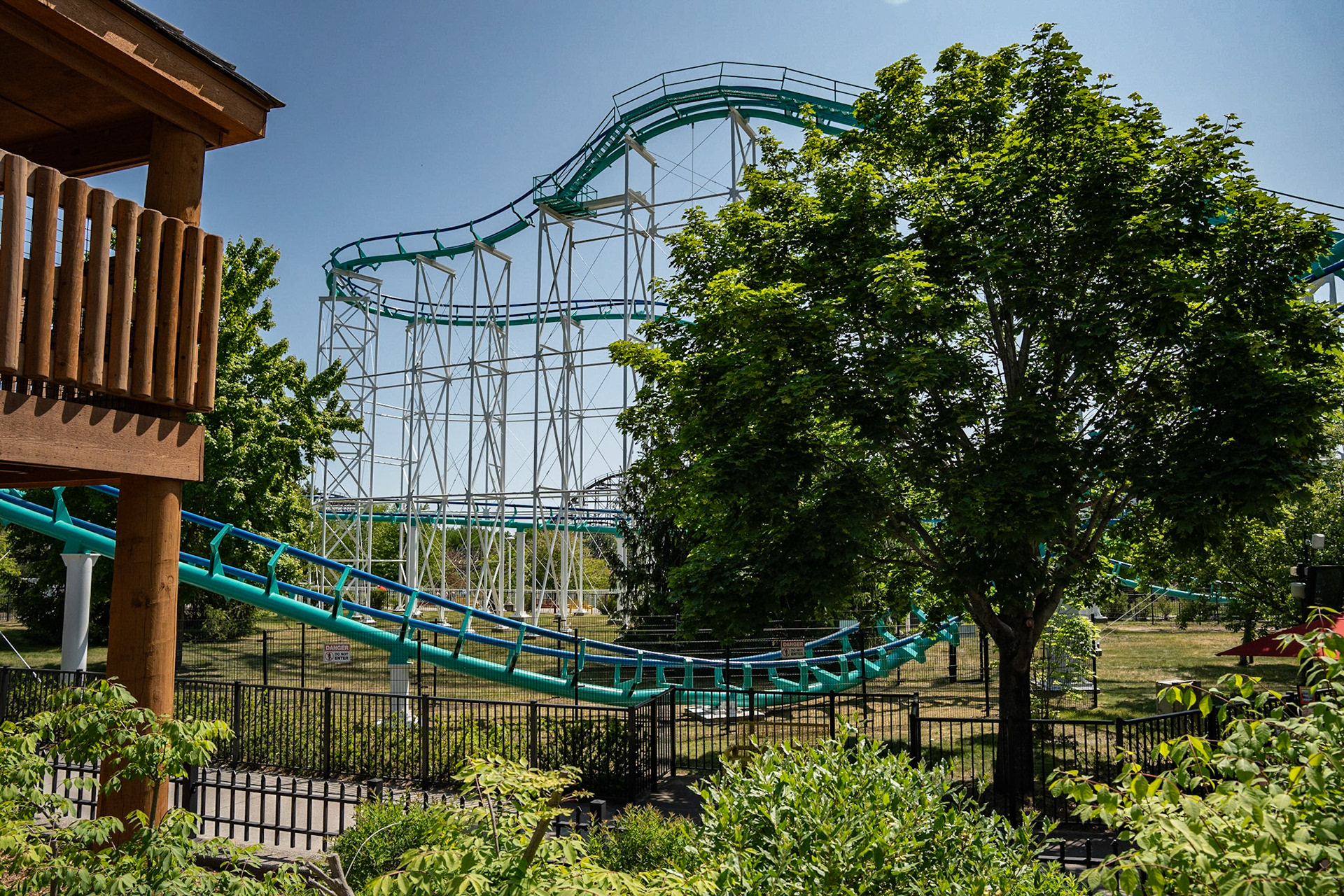 Photo by Jon Roost (www.jonroostphotos.com)