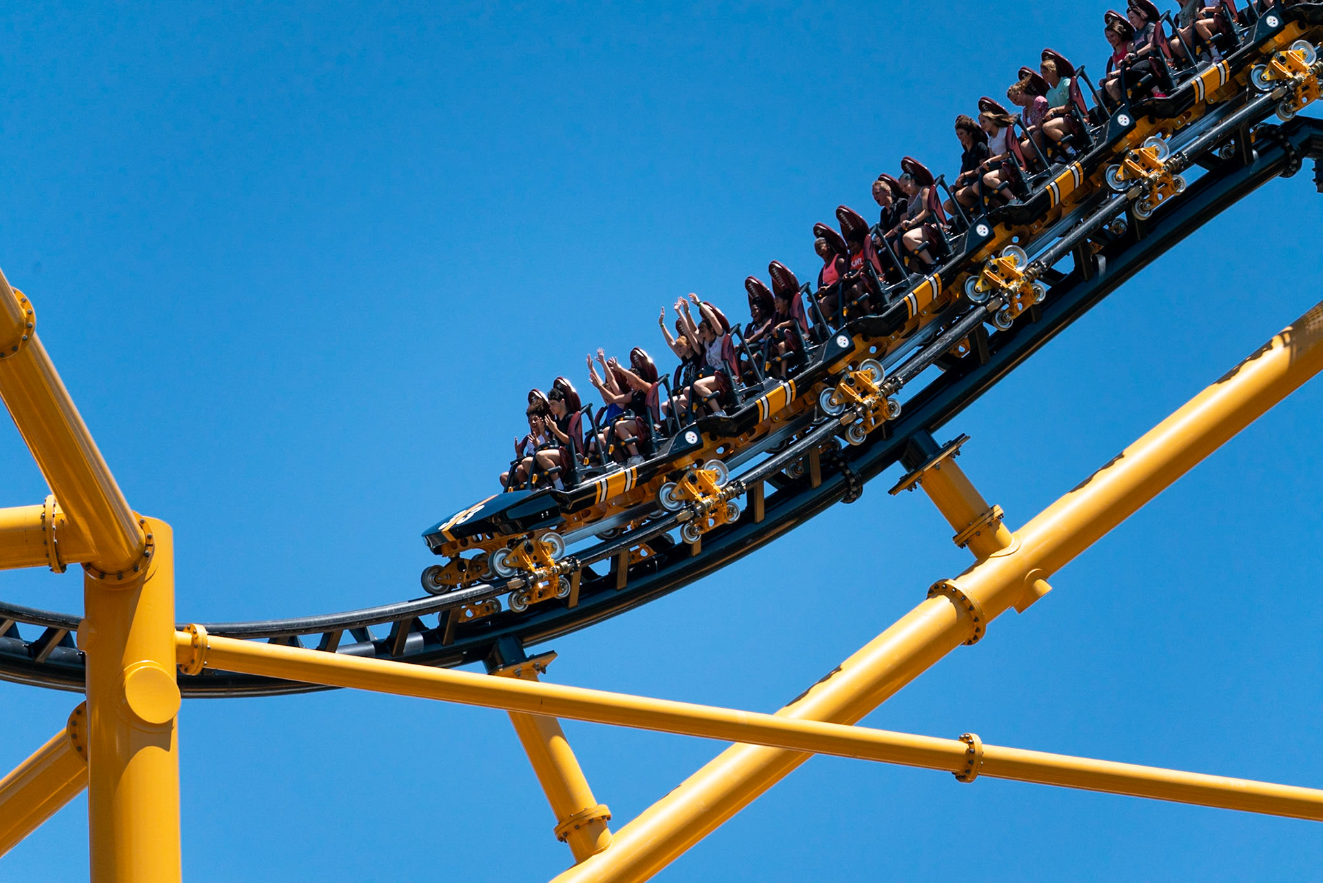 Photo by Jon Roost (www.jonroostphotos.com)