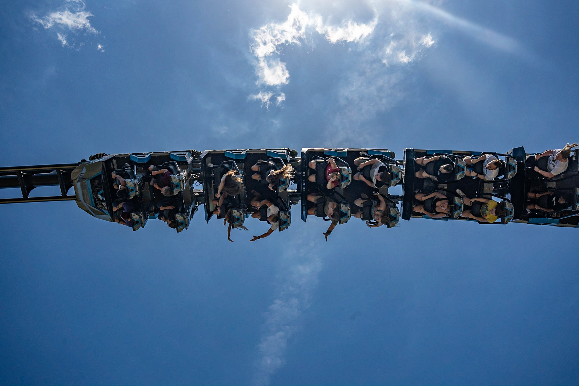 Photo by Jon Roost (www.jonroostphotos.com)