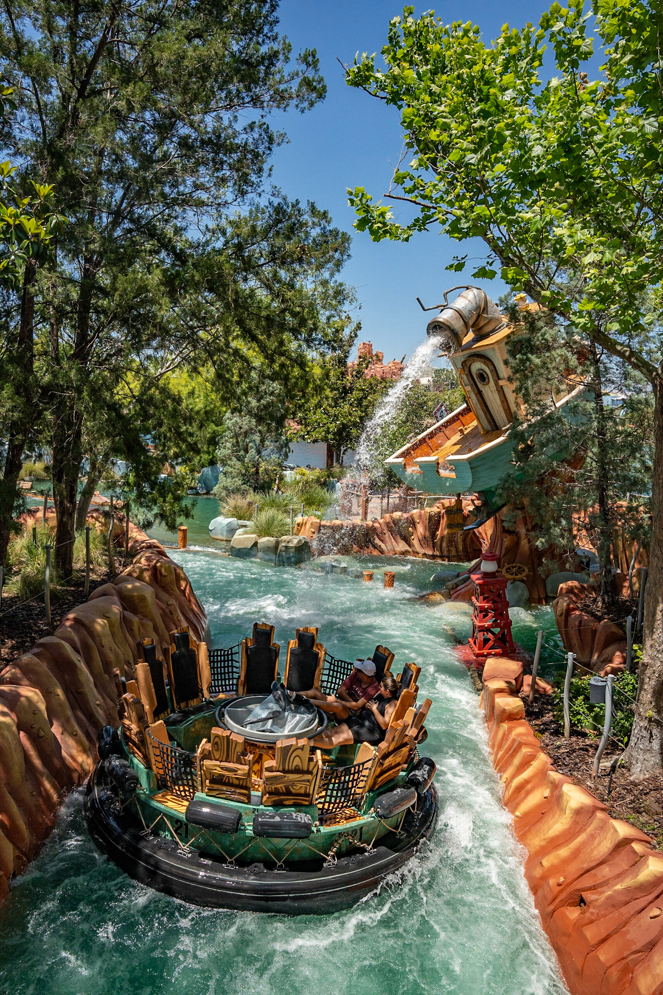 Photo by Jon Roost (www.jonroostphotos.com)