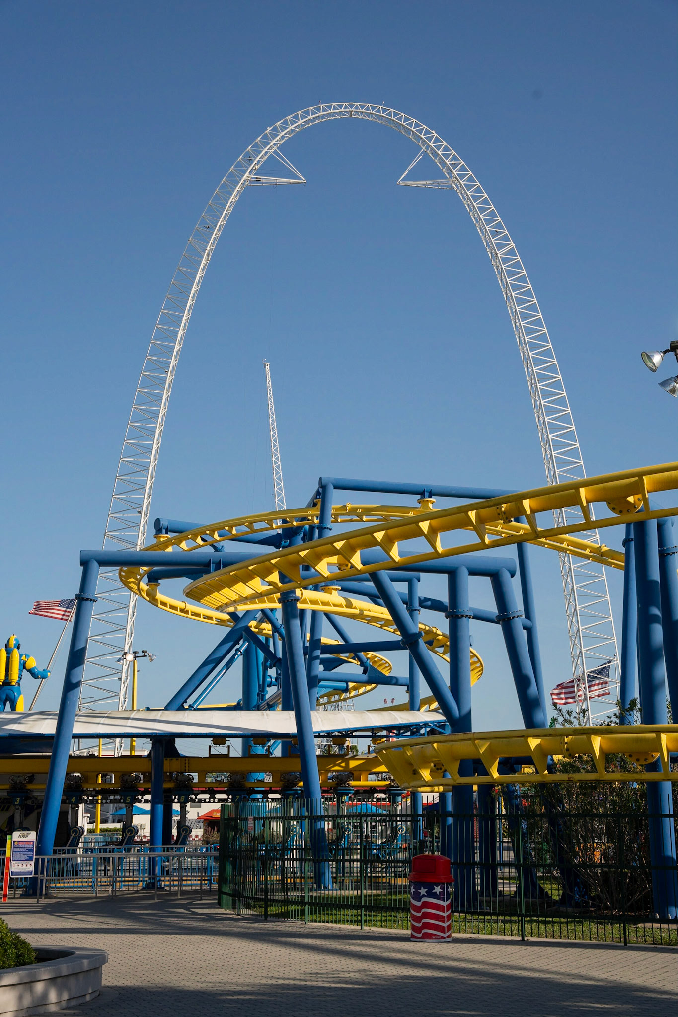 Photo by Jon Roost (www.jonroostphotos.com)