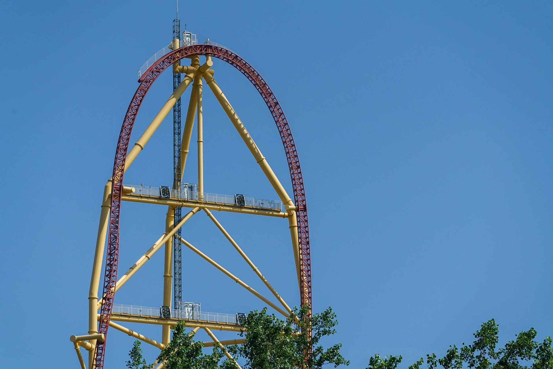 Photo by Jon Roost (www.jonroostphotos.com)