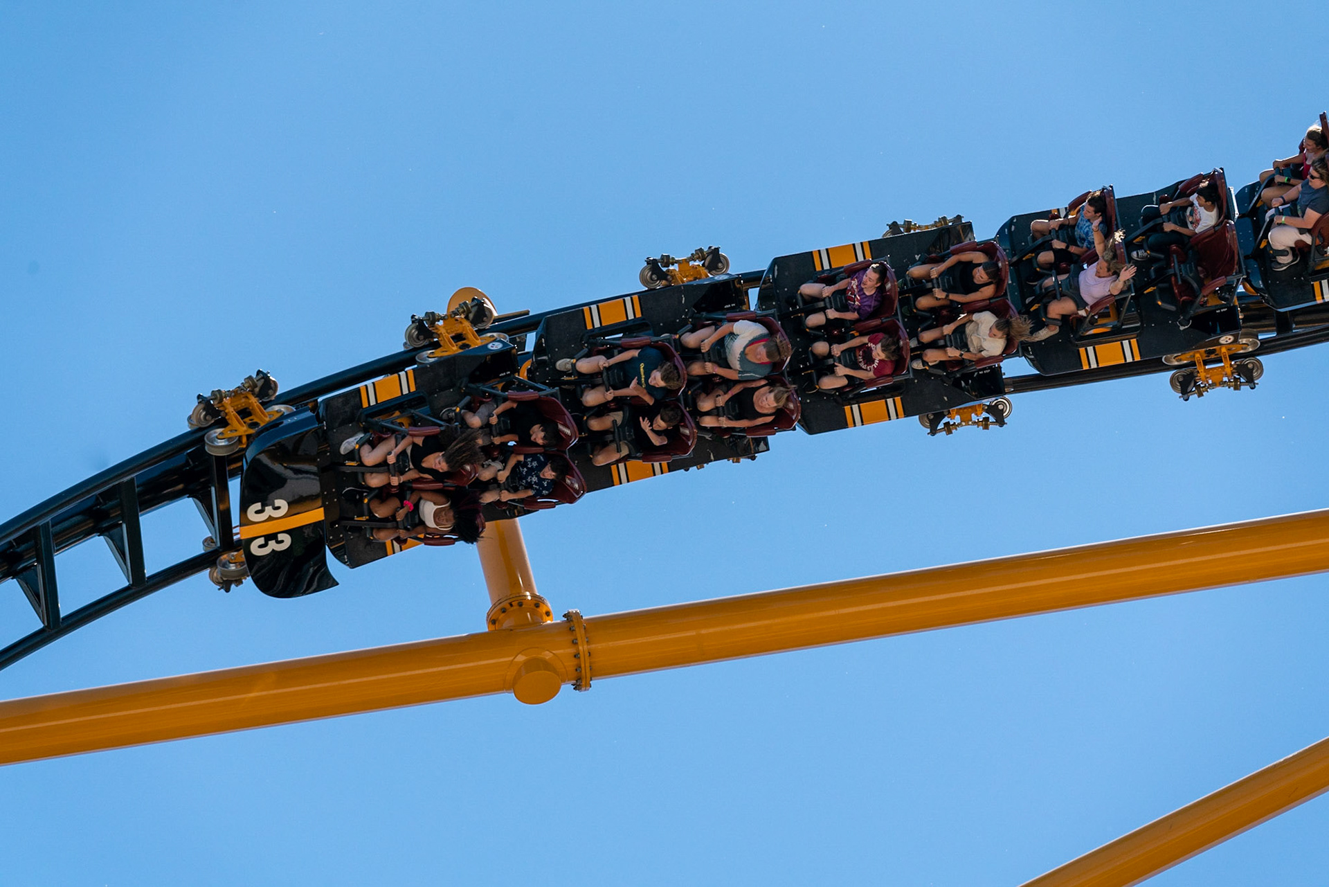 Photo by Jon Roost (www.jonroostphotos.com)